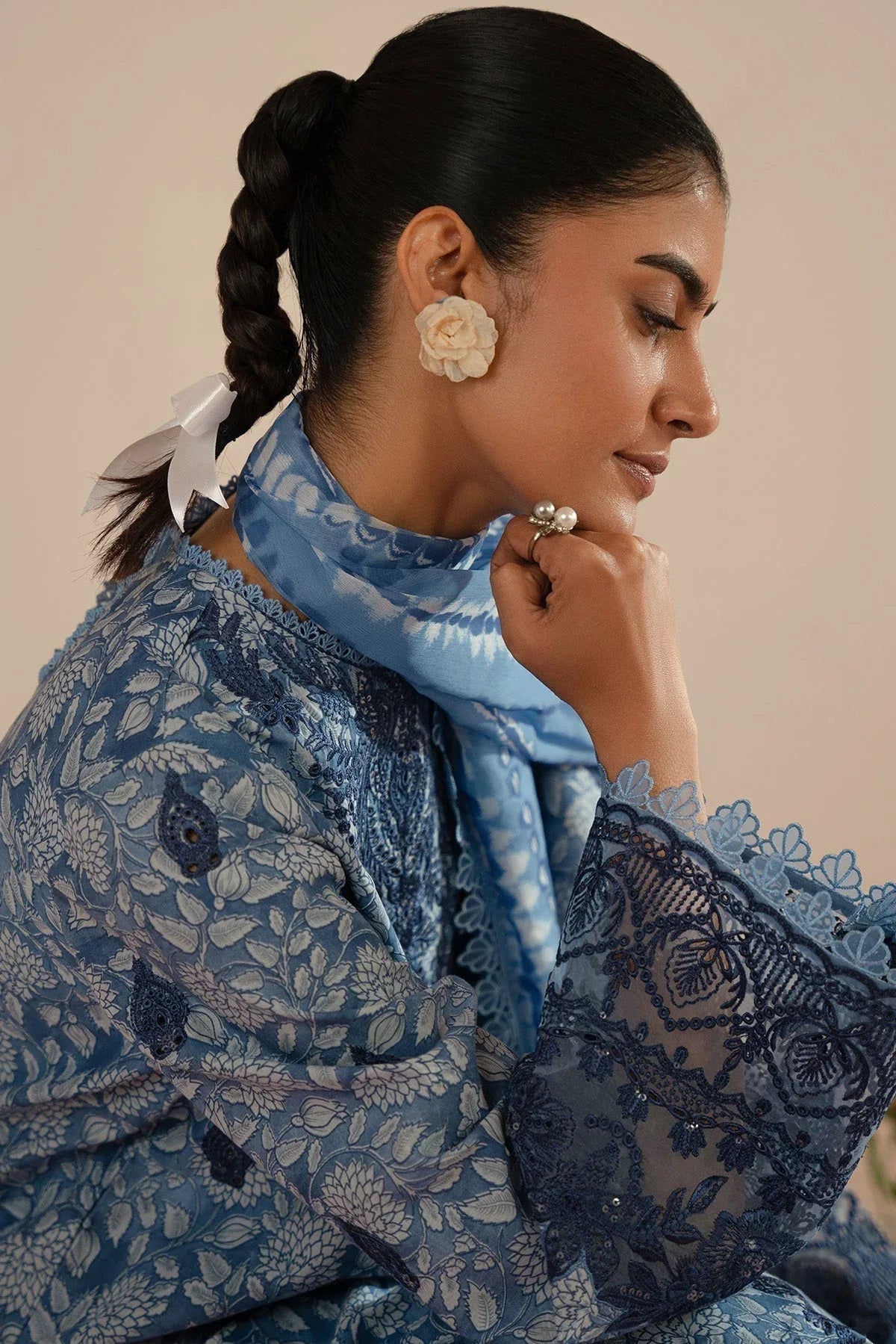 Afrozeh | Floral Charm 25 | Kalina - Rang-e-Khaas