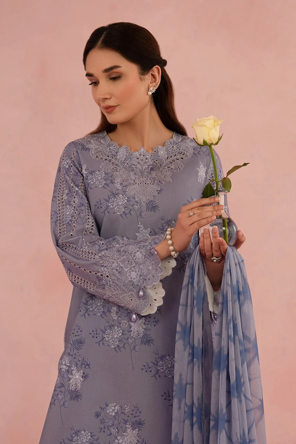 Afrozeh | Floral Charm 25 | Columbine - Rang-e-Khaas