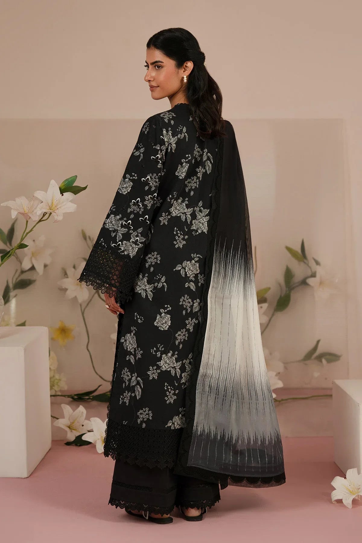Afrozeh | Floral Charm 25 | Lupine - Rang-e-Khaas