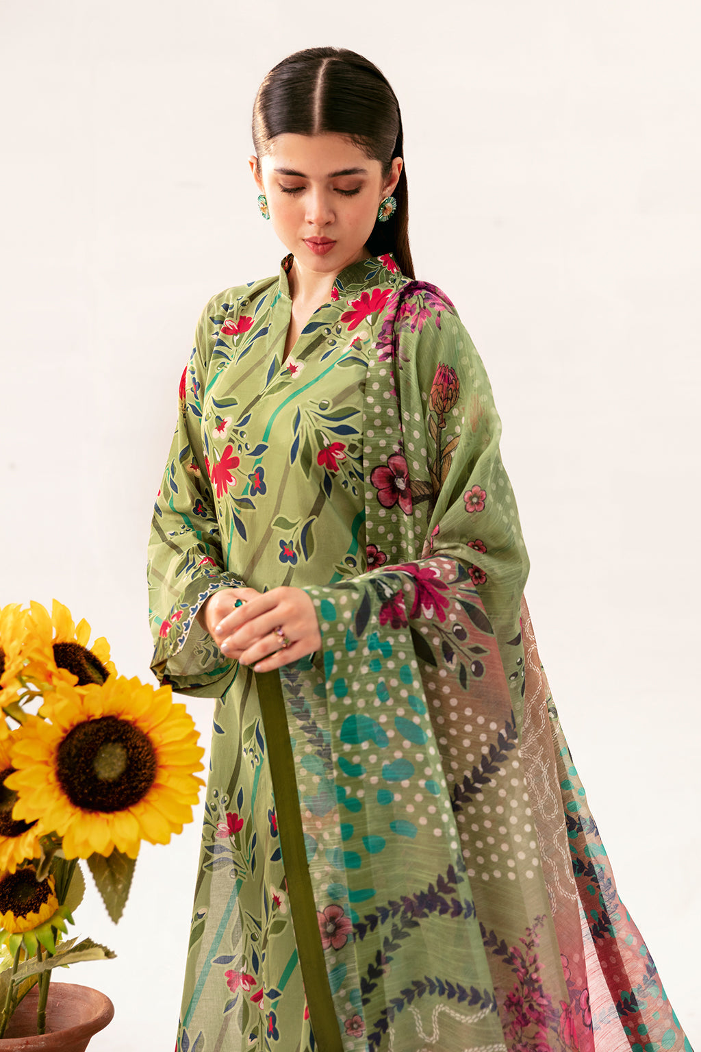 Afsanah | Ready to Wear |  Forest green AP-06