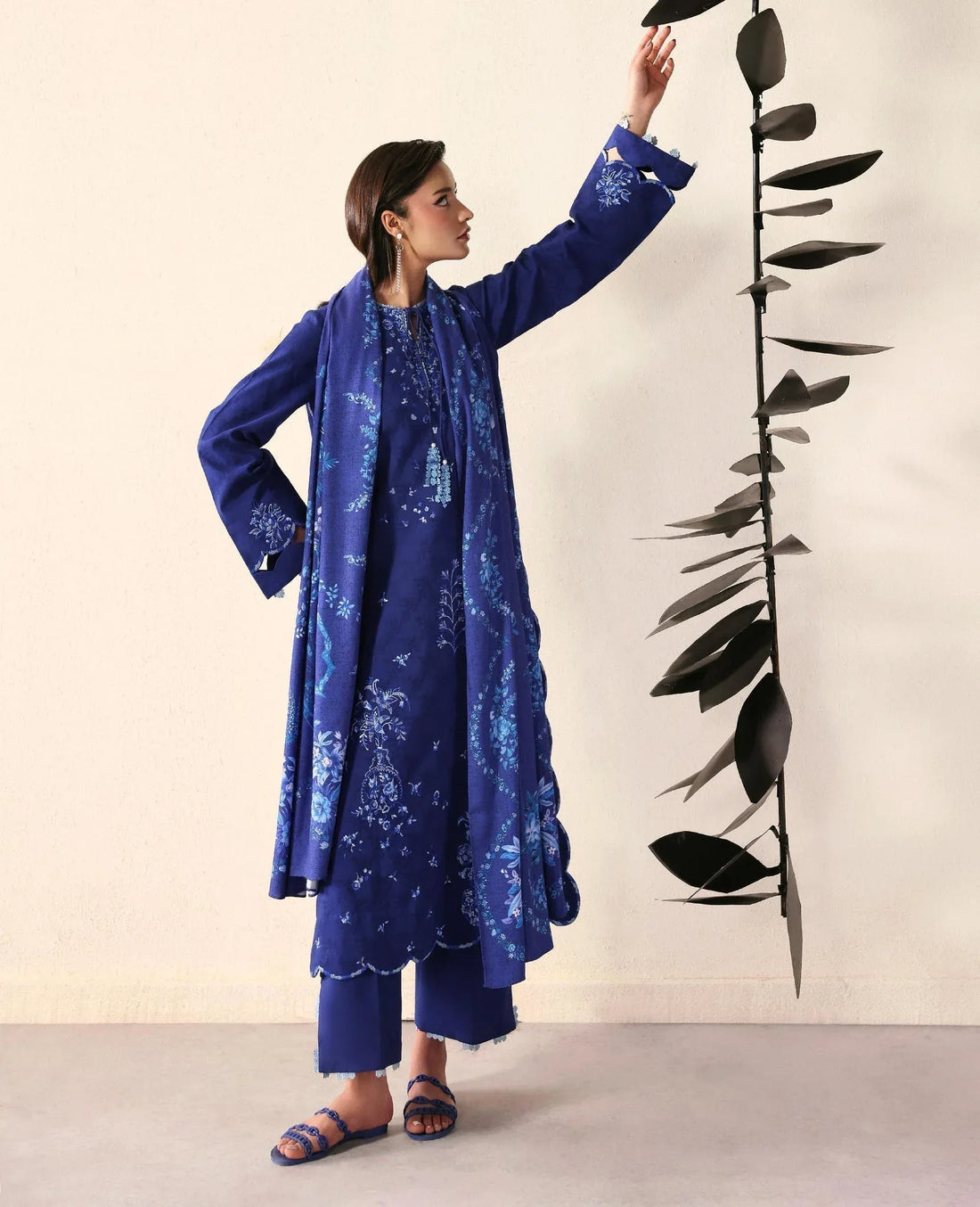 Republic Womenswear | Basics Winter 25 | Ailina - Rang-e-Khaas