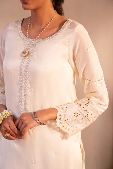 Muntaha | Aangan Eid Edit | Airah - Rang-e-Khaas