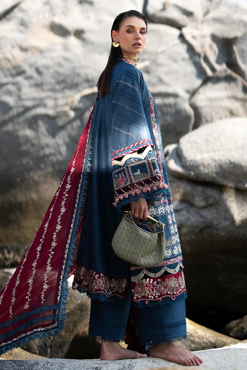 AJR Couture | Alif Signature Luxury Lawn 24 | Ayra - Rang-e-Khaas