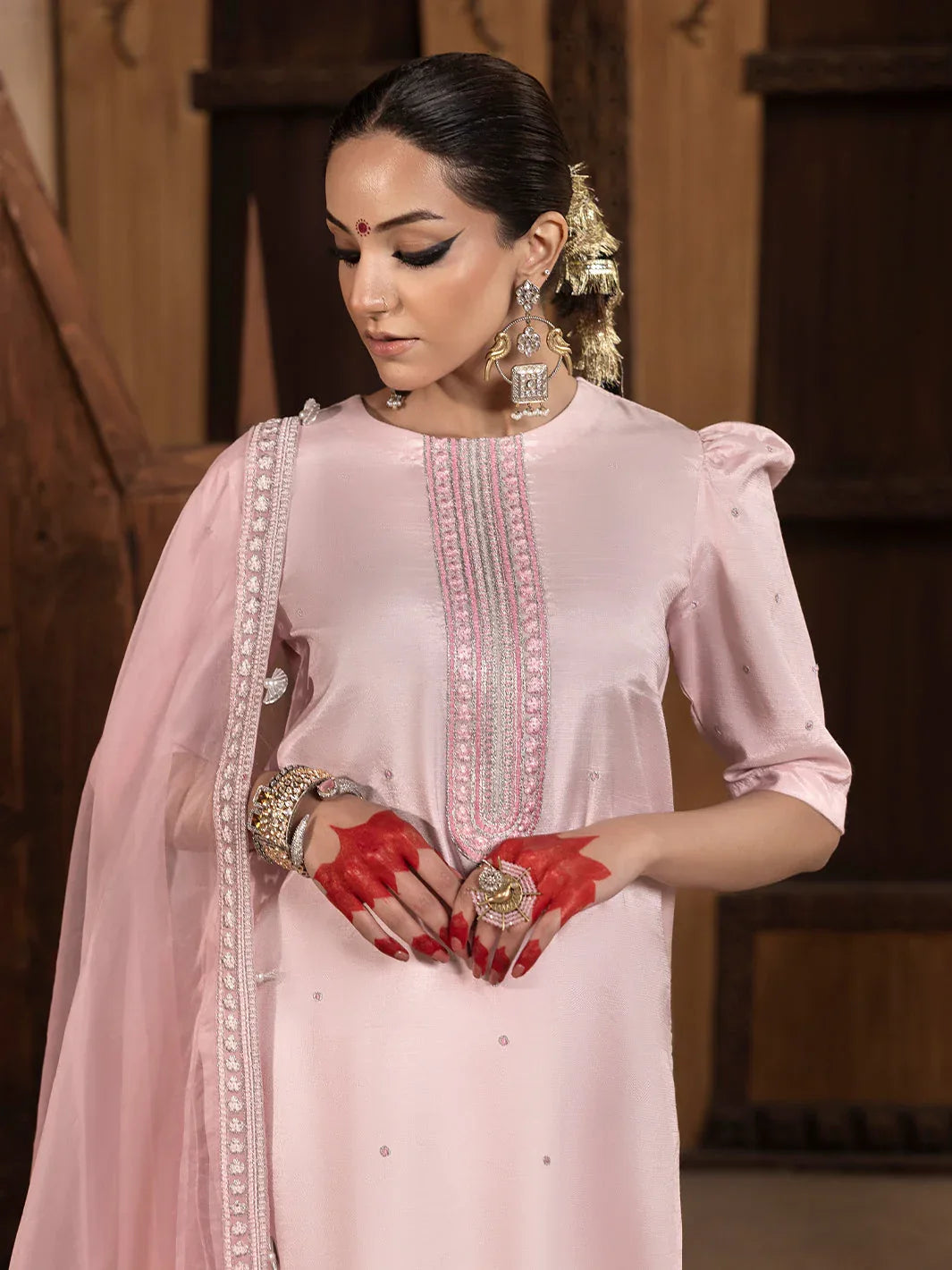 Hem Stitch | Raw Silk Edit 25 | Aleeha - Rang-e-Khaas