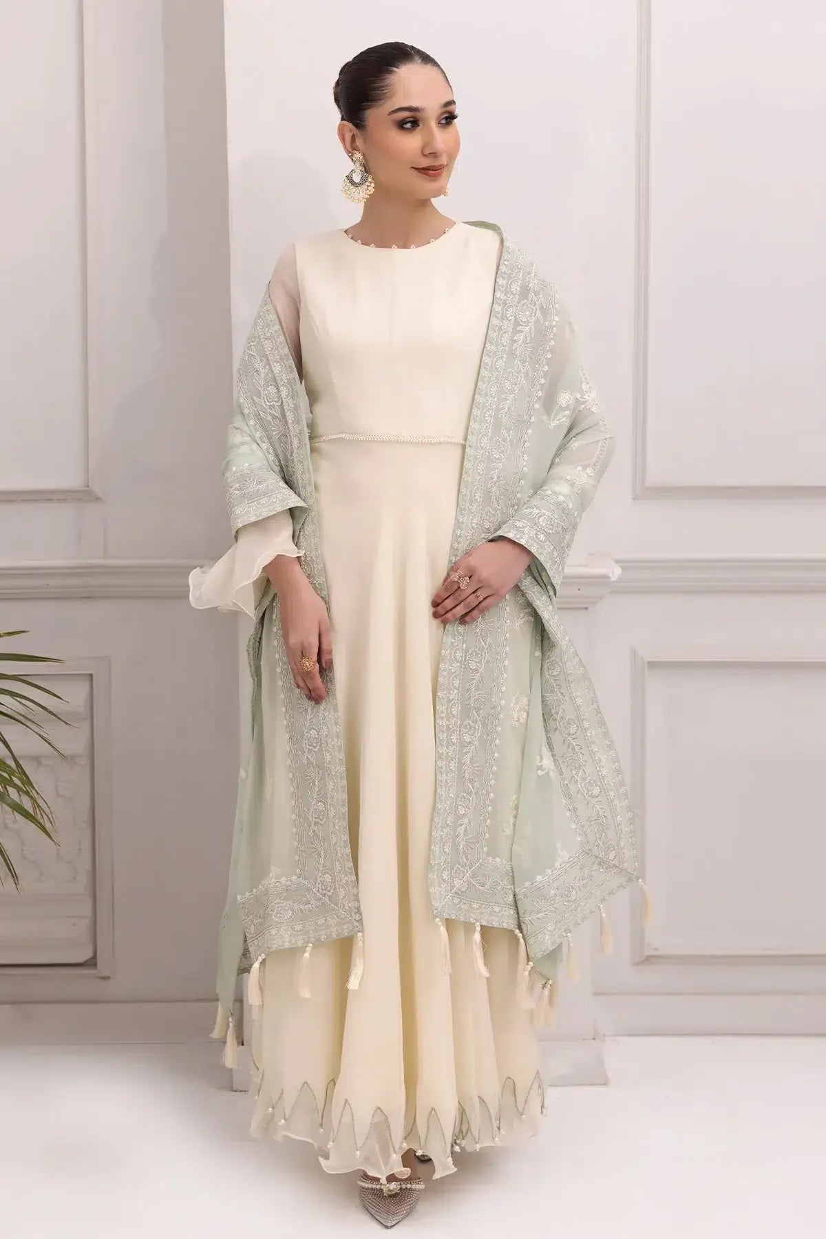 Alizeh | Formals Collection | Off White Dress 3 piece - RTW1007 - Rang-e-Khaas
