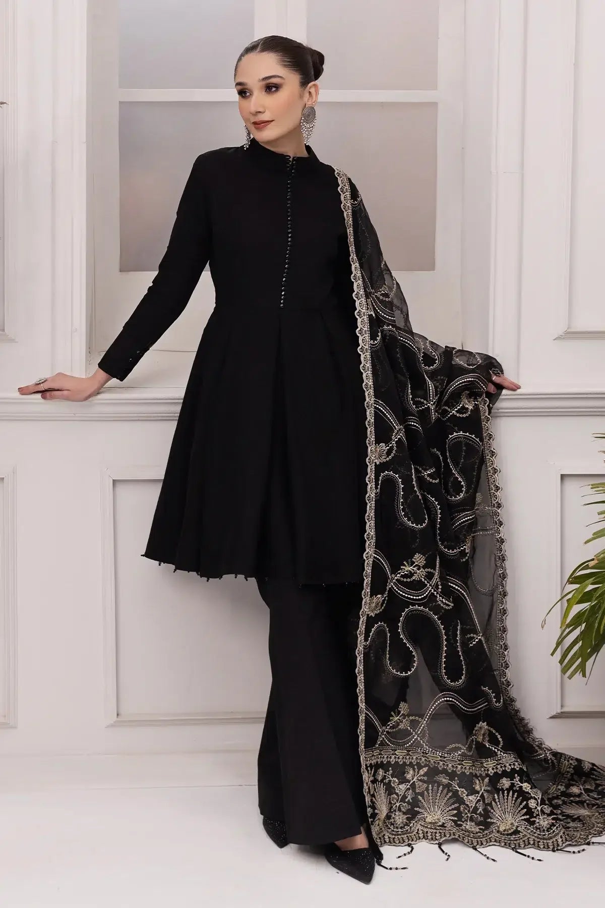 Alizeh | Formals Collection | Black Dress 3 piece - RTW1008 - Rang-e-Khaas