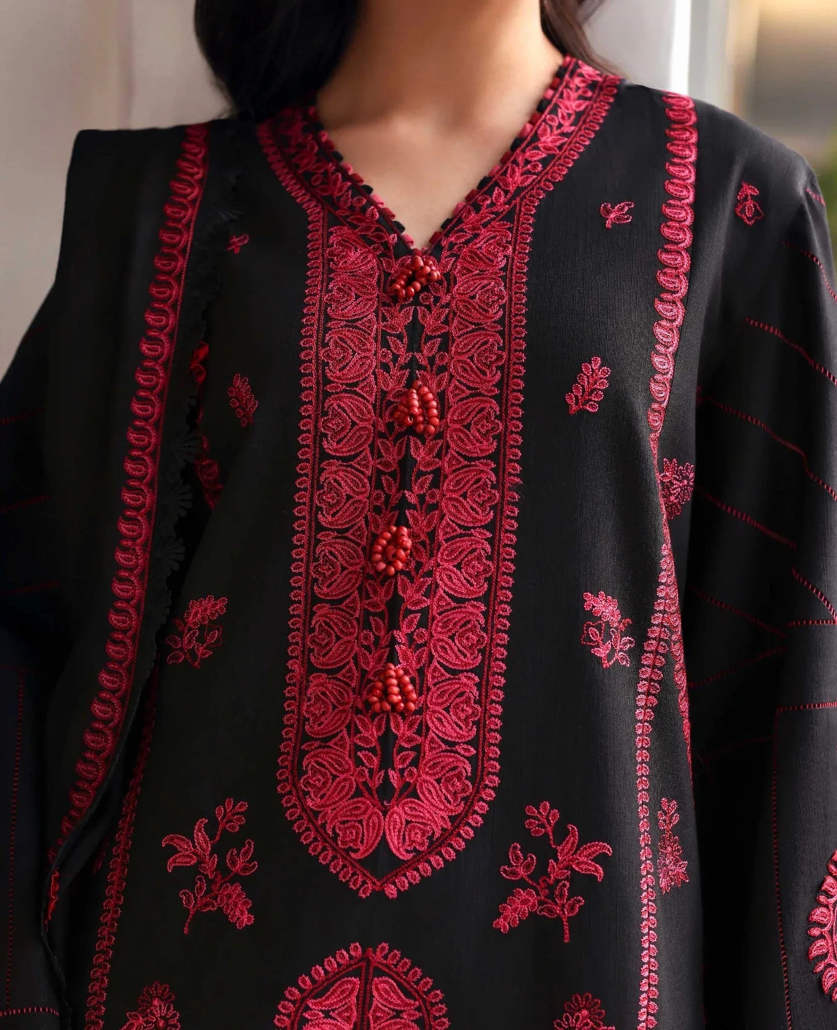 Republic Womenswear | Amaris Luxury Shawl 25 | Almira - Rang-e-Khaas