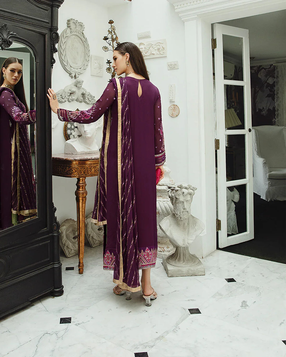Maryum n Maria | Freesia Ariya Formals | SW23-502 - PLUM - Roshan - Rang-e-Khaas
