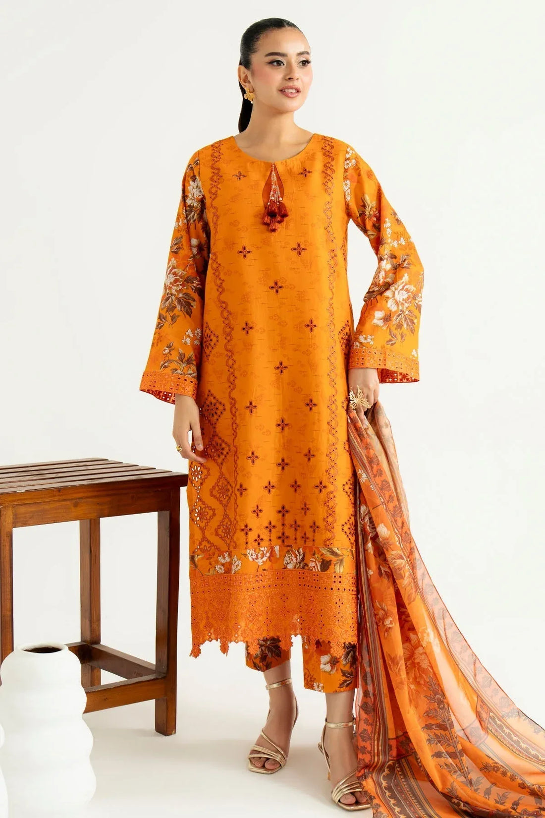 Imrozia Premium | Sifa Casuals | SP-101 Kira - Rang-e-Khaas