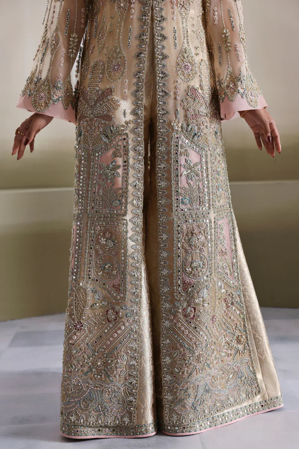 Soraya | Oriana Luxury Formals 26 | Auréne - Rang-e-Khaas