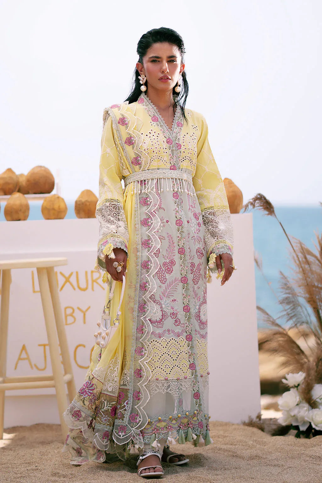 AJR Couture | Dastan Luxury Lawn 25 | Azure - Rang-e-Khaas