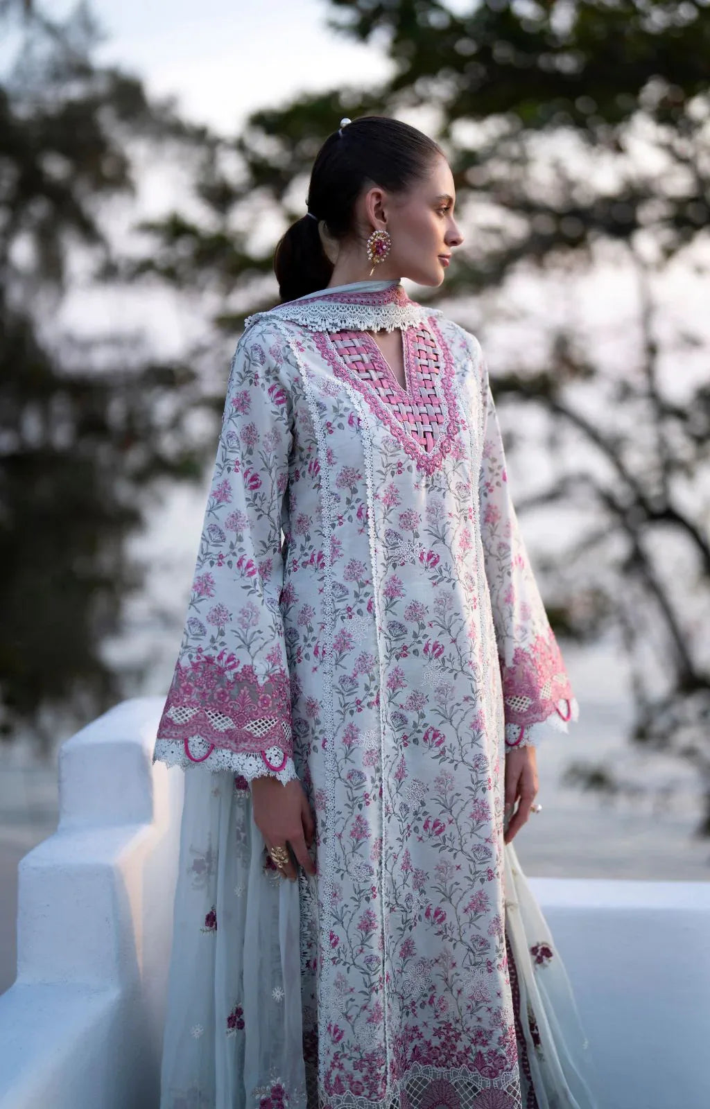 AJR Couture | Printakari Lawn 25 | Blush - Rang-e-Khaas