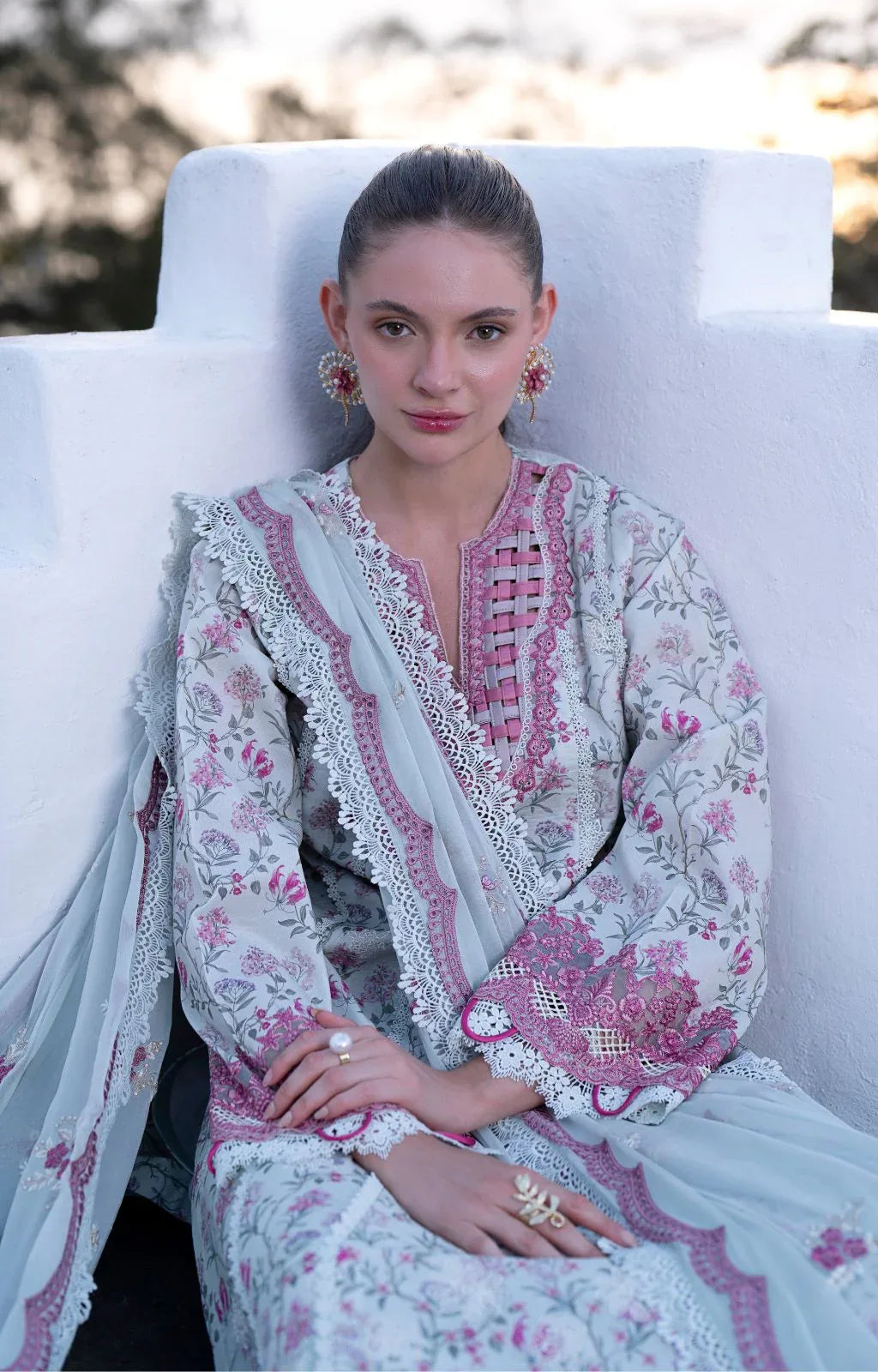 AJR Couture | Printakari Lawn 25 | Blush - Rang-e-Khaas