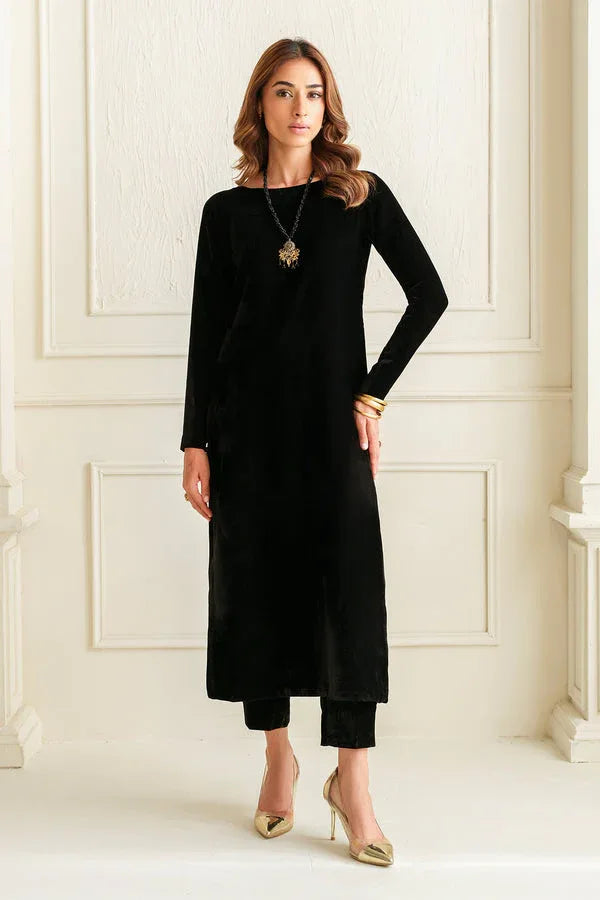 Baroque | Luxury Pret 24 | VELVET SUIT PR-1010 - Rang-e-Khaas