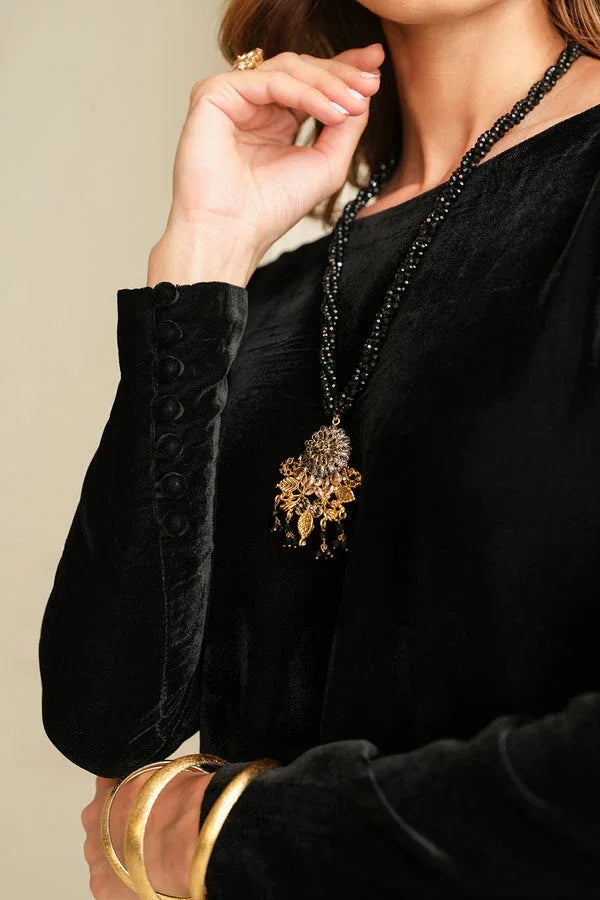 Baroque | Luxury Pret 24 | VELVET SUIT PR-1010 - Rang-e-Khaas