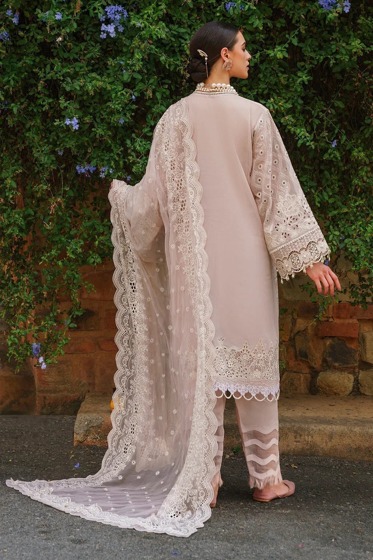 Baroque | Swiss Lawn 24 | SL12-D03 - Rang-e-Khaas