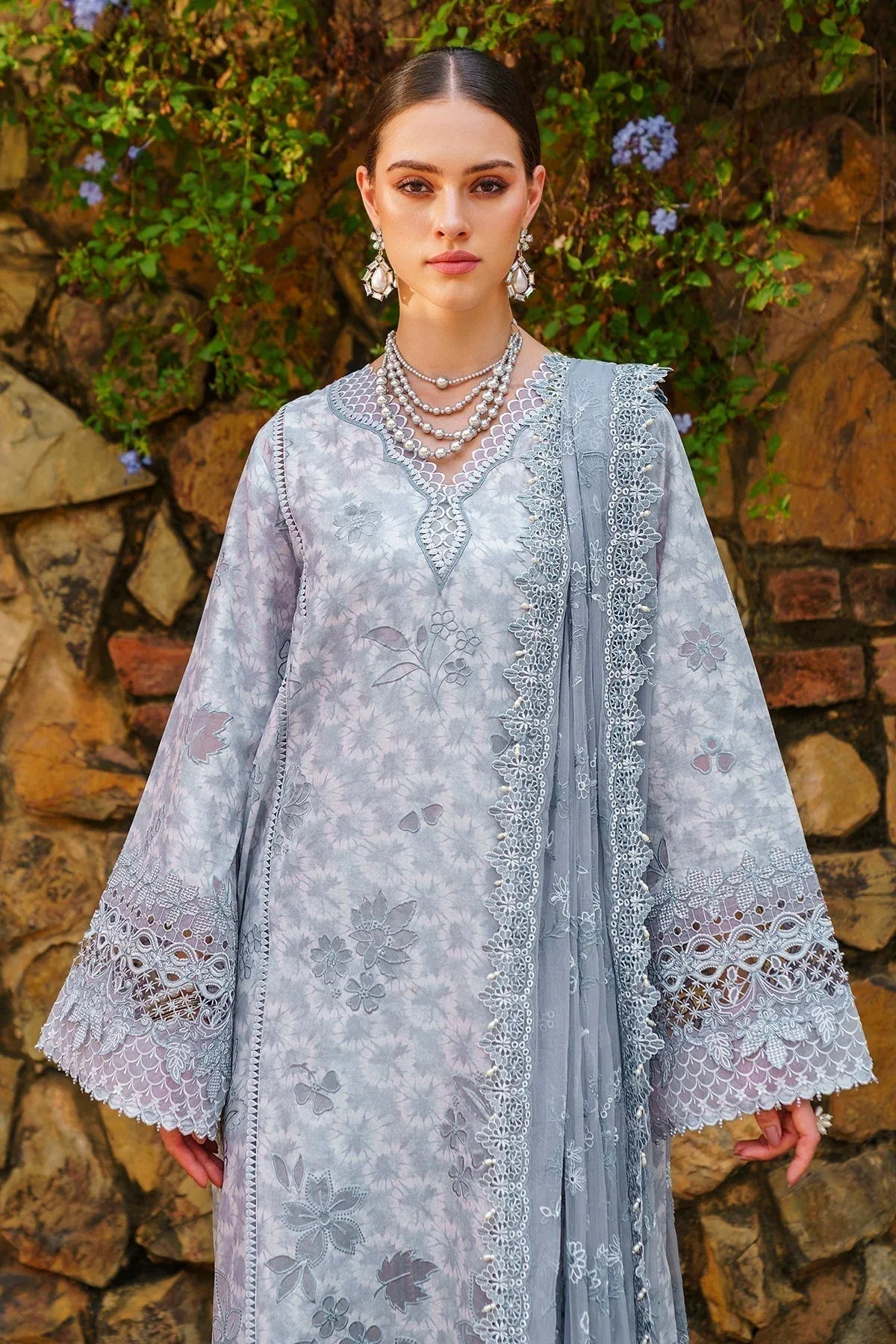 Baroque | Swiss Lawn 24 | SL12-D05 - Rang-e-Khaas