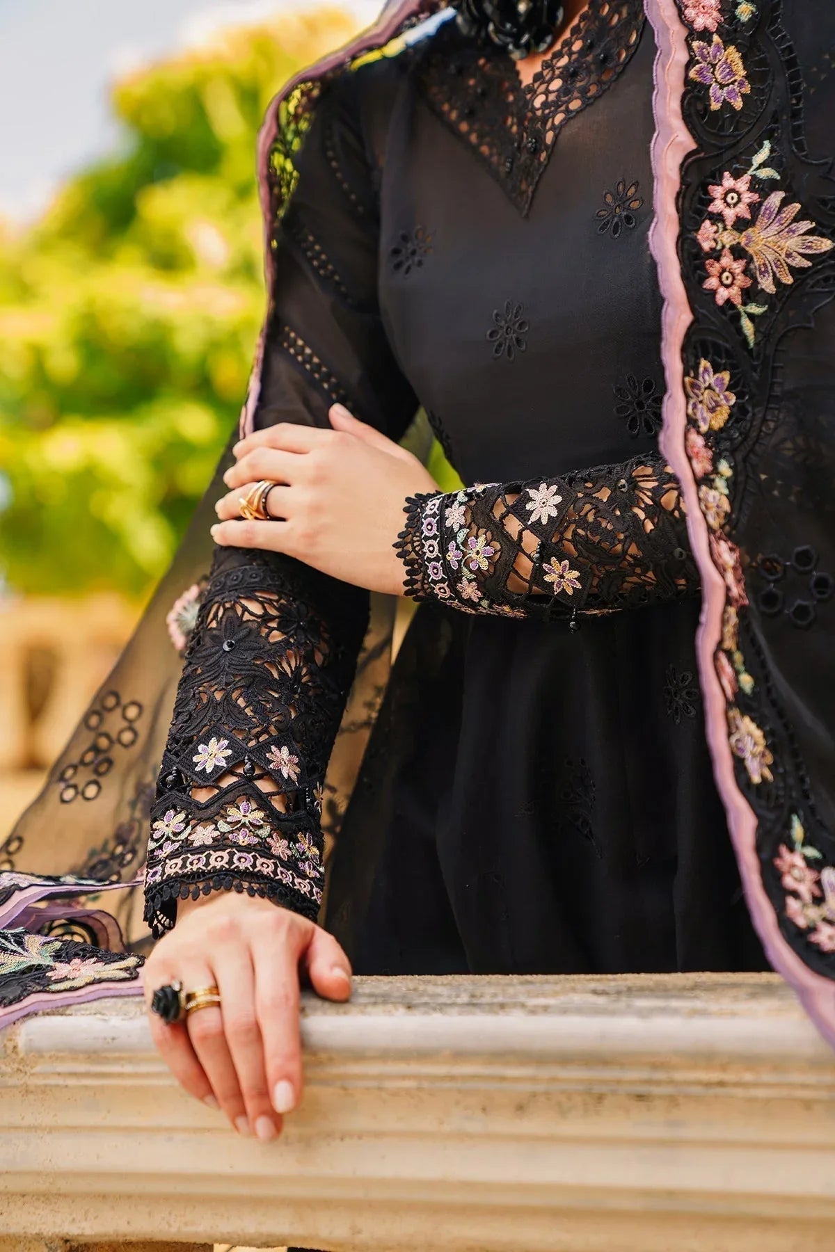 Baroque | Swiss Lawn 24 | SL12-D06 - Rang-e-Khaas