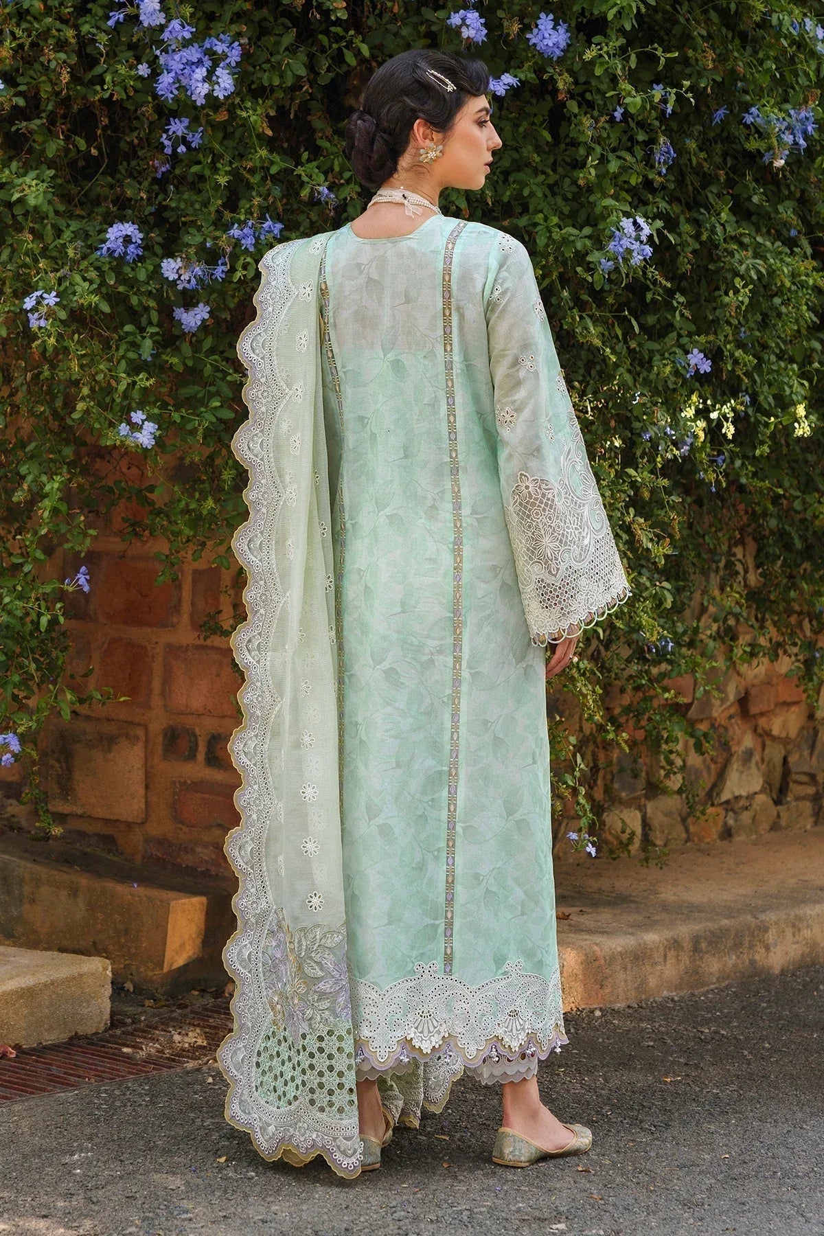 Baroque | Swiss Lawn 24 | SL12-D07 - Rang-e-Khaas