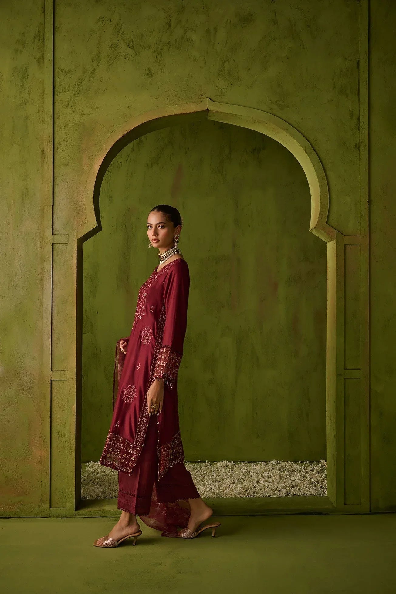 Dhanak | Festive Formals | SS24DU-3197 MAROON 3Pcs - Rang-e-Khaas
