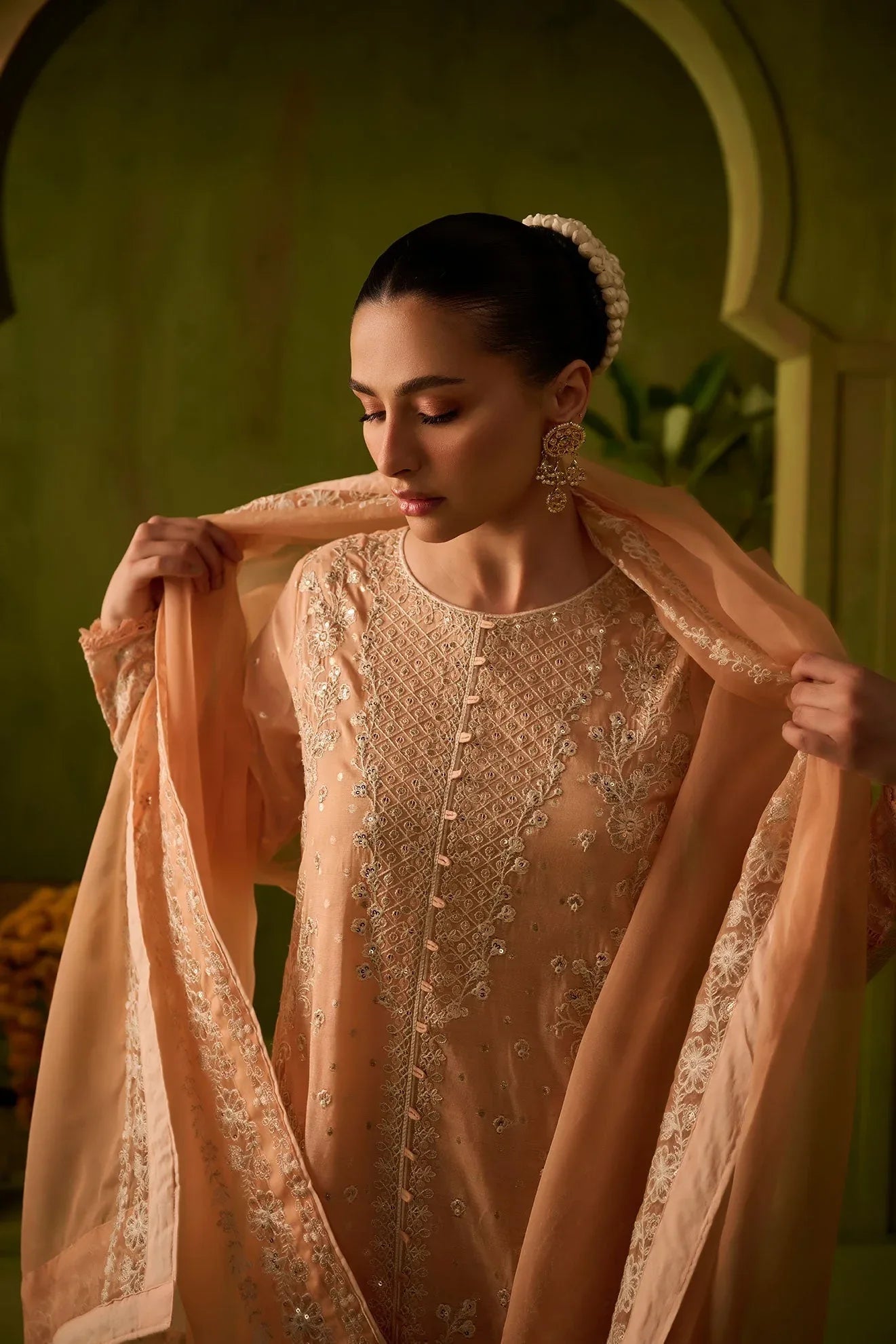 Dhanak | Festive Formals | SS24DU-3199 L-PINK 3Pcs - Rang-e-Khaas