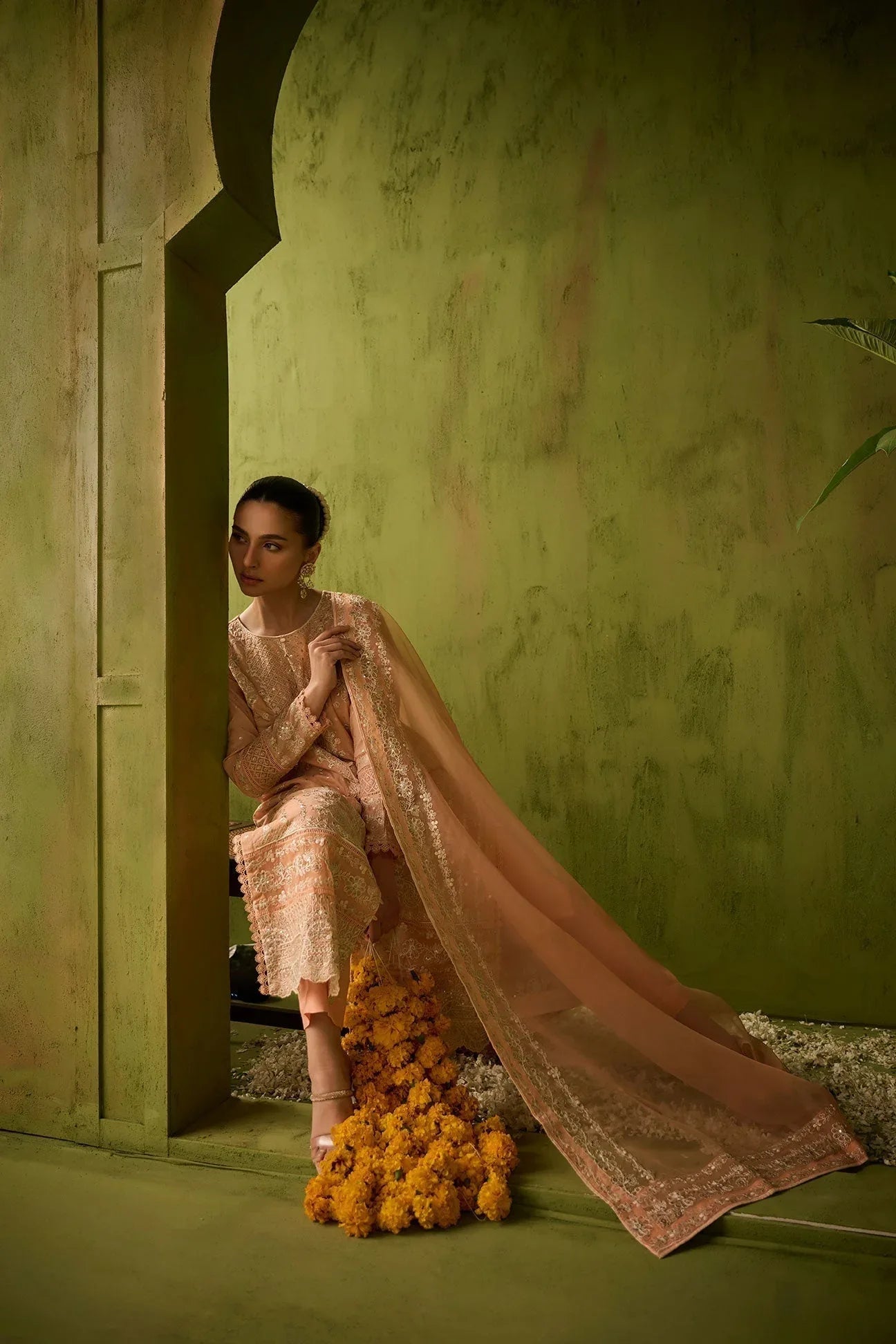 Dhanak | Festive Formals | SS24DU-3199 L-PINK 3Pcs - Rang-e-Khaas