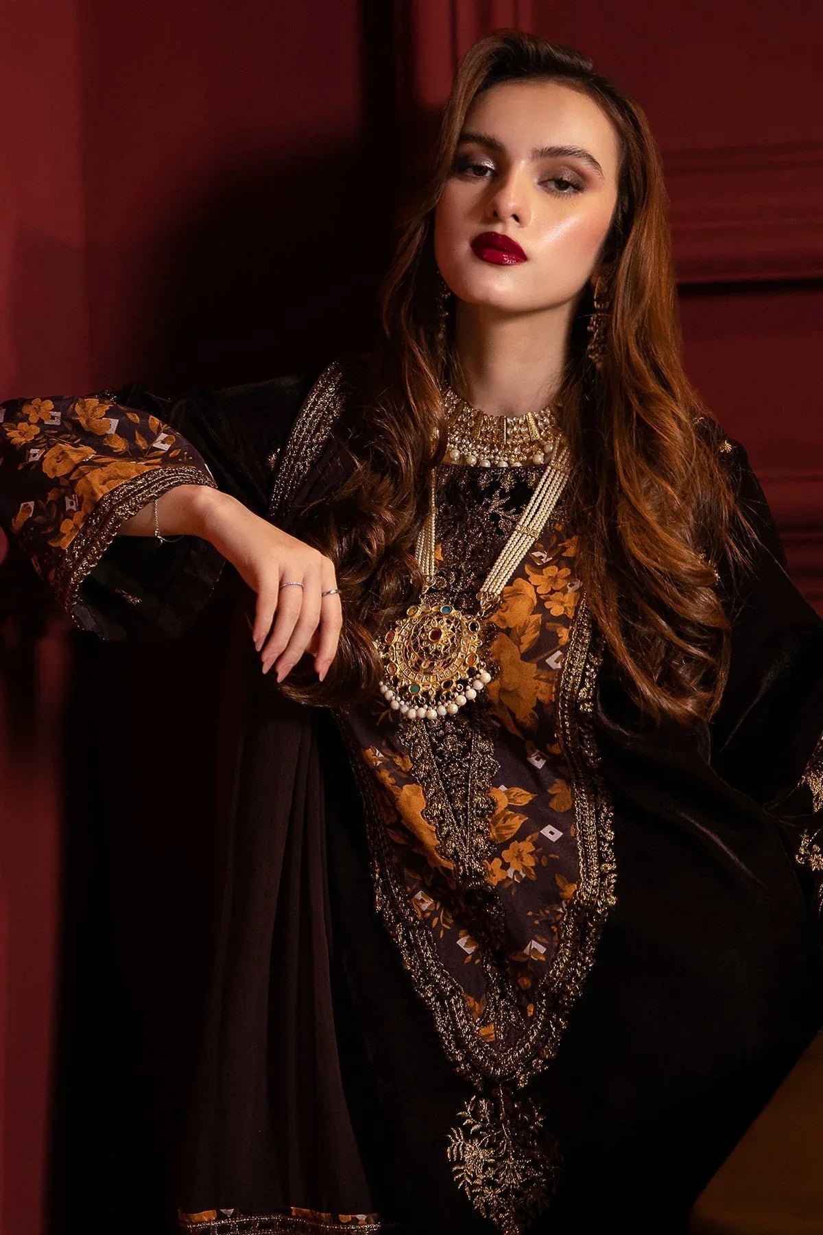 Charizma | Signora Velvet | Velvet CVT4-05 - Rang-e-Khaas