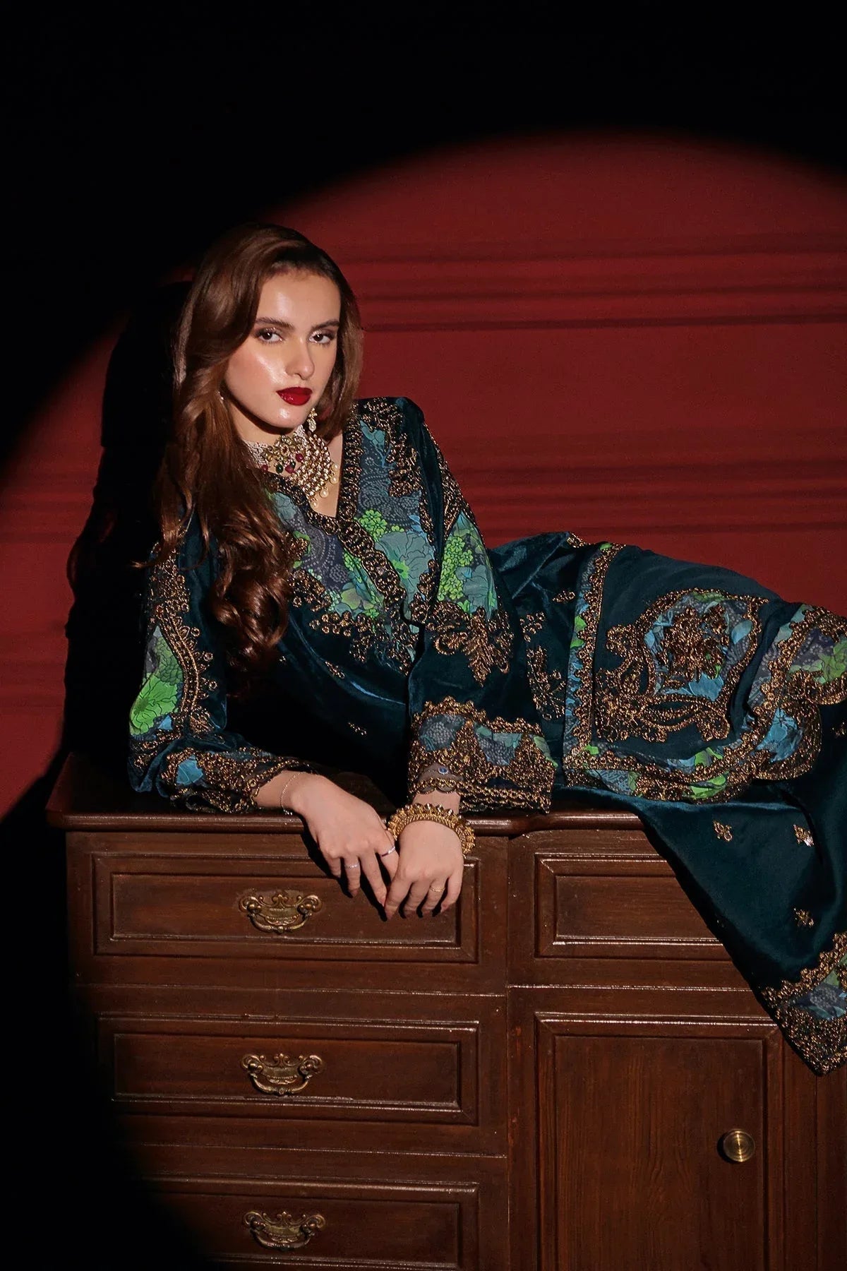 Charizma | Signora Velvet | Velvet CVT4-07 - Rang-e-Khaas