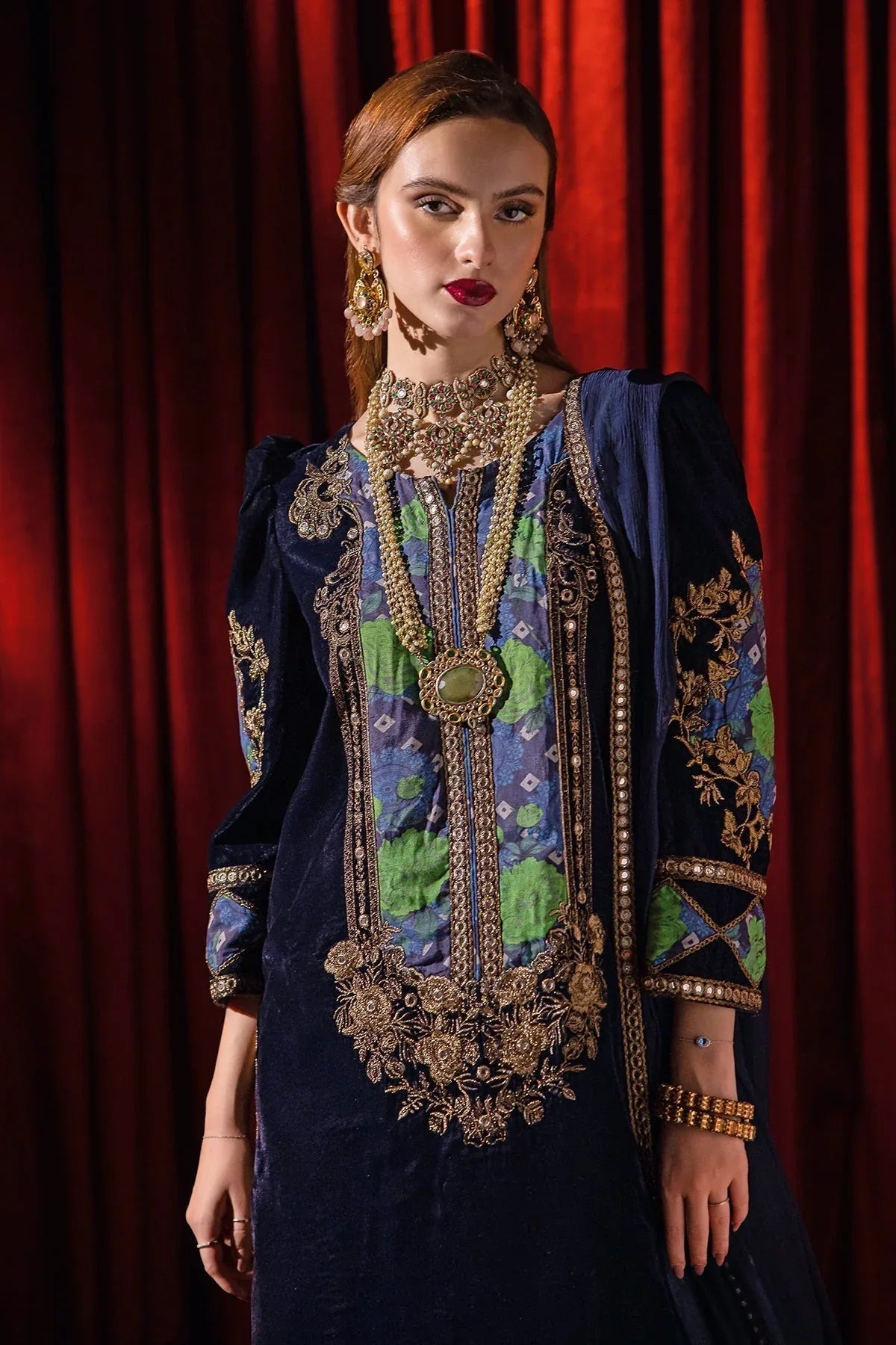 Charizma | Signora Velvet | Velvet CVT4-09 - Rang-e-Khaas