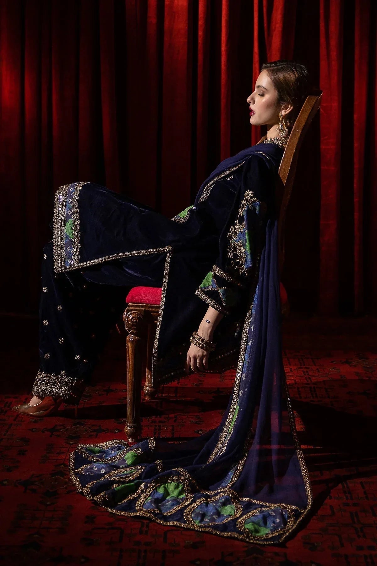 Charizma | Signora Velvet | Velvet CVT4-09 - Rang-e-Khaas