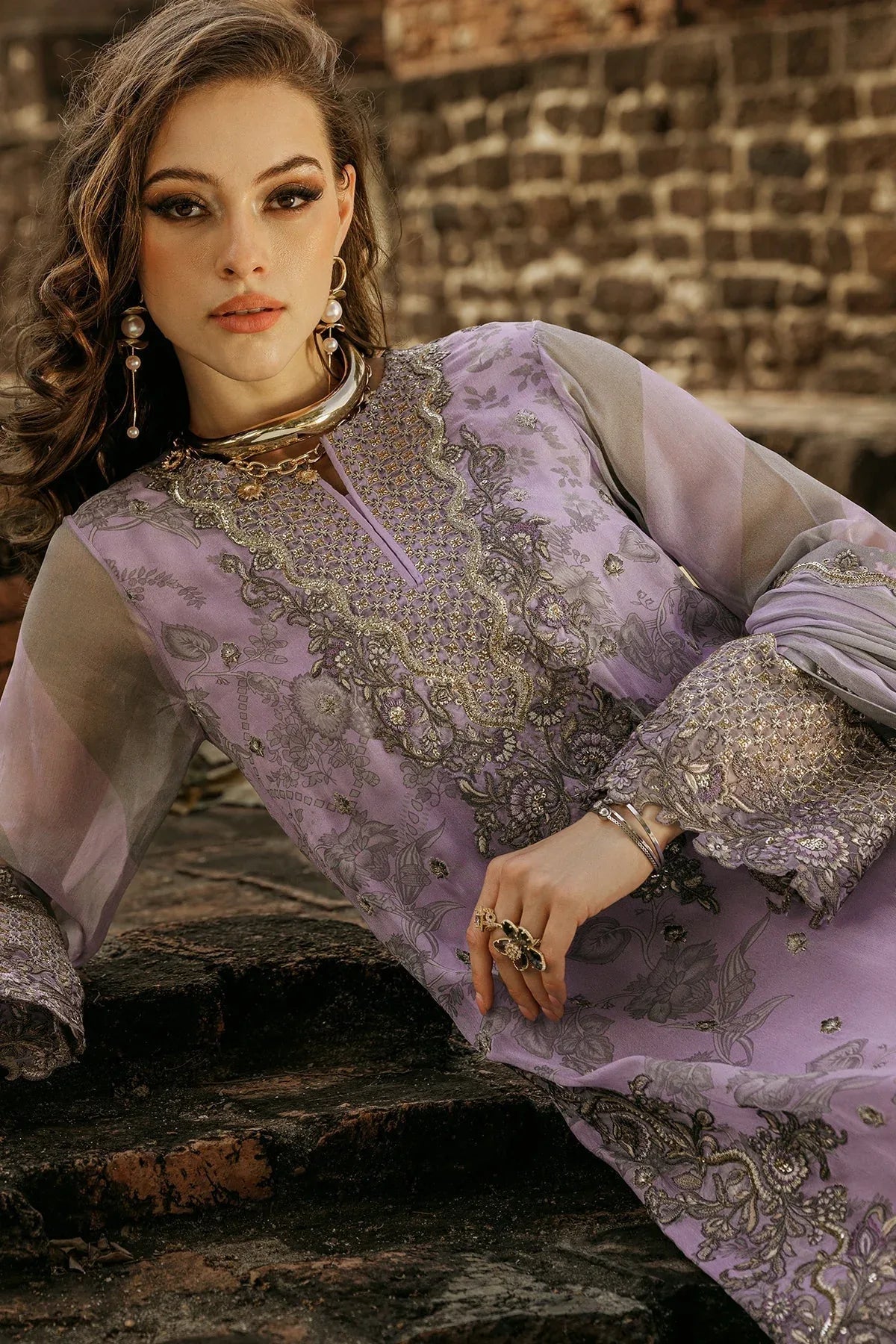 Charizma | Vasal Collection 25 | VSL25-04 - Rang-e-Khaas