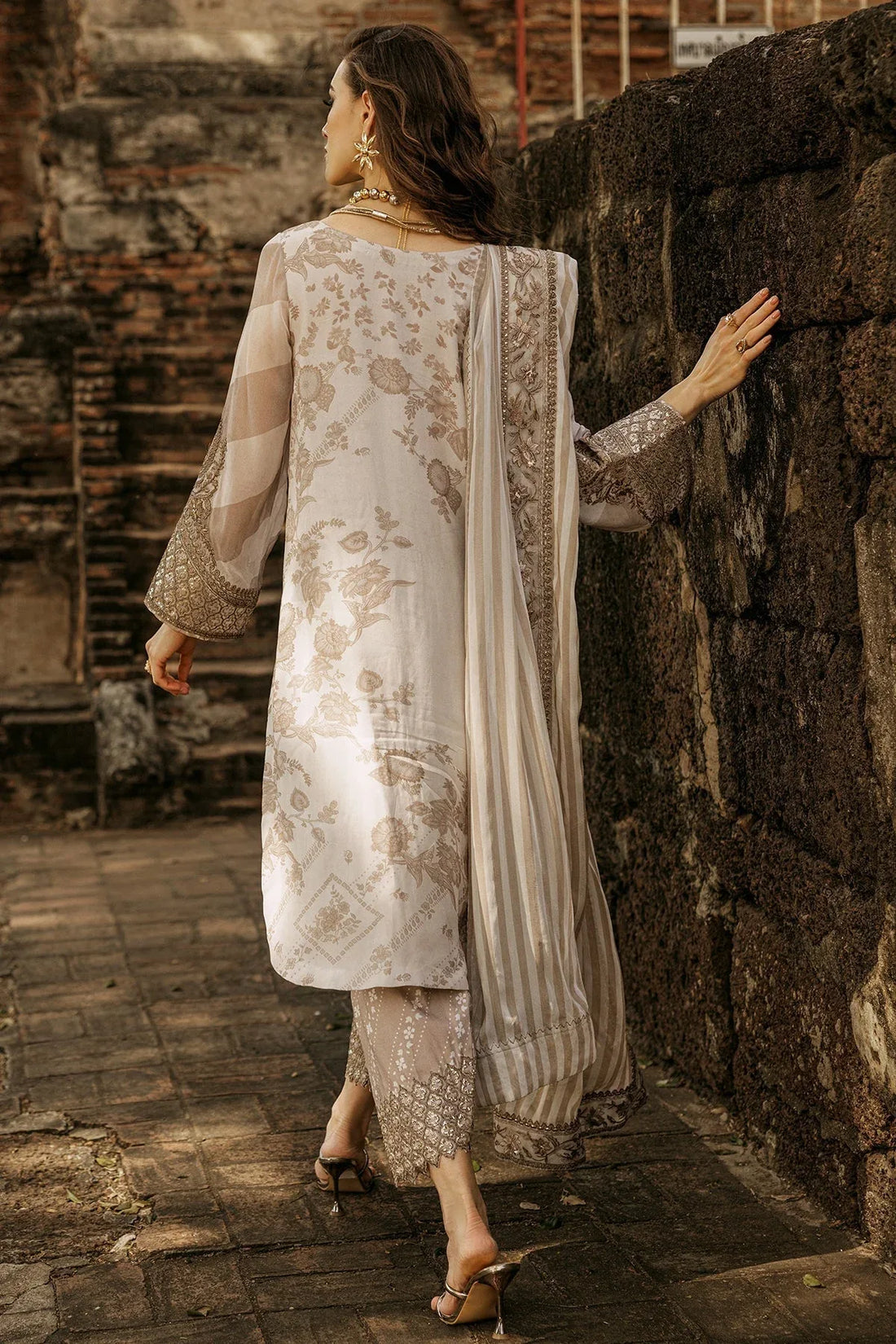 Charizma | Vasal Collection 25 | VSL25-06 - Rang-e-Khaas