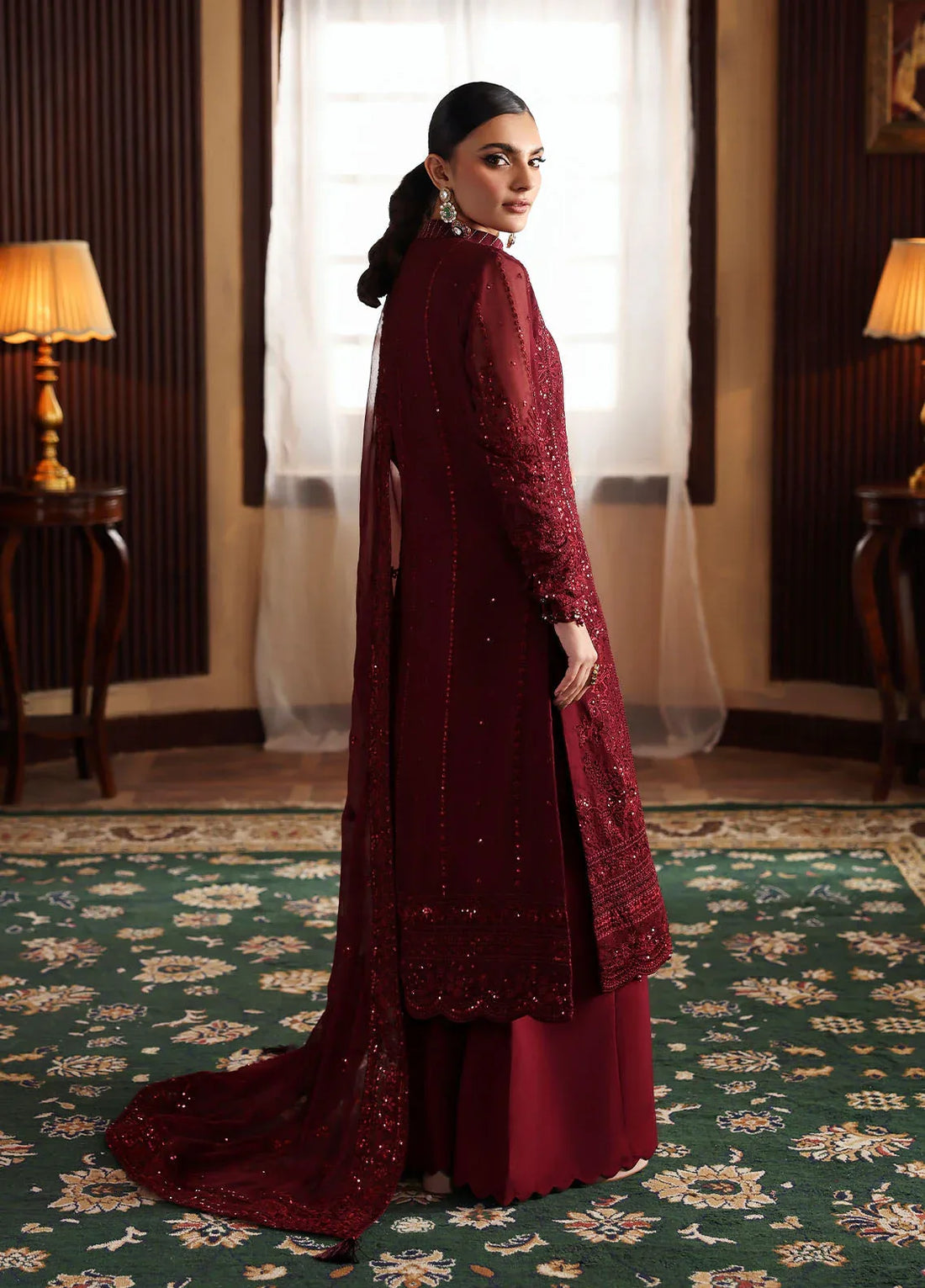 Gulaal | I Evayna Embroidered Chiffon | Vezeen - Rang-e-Khaas