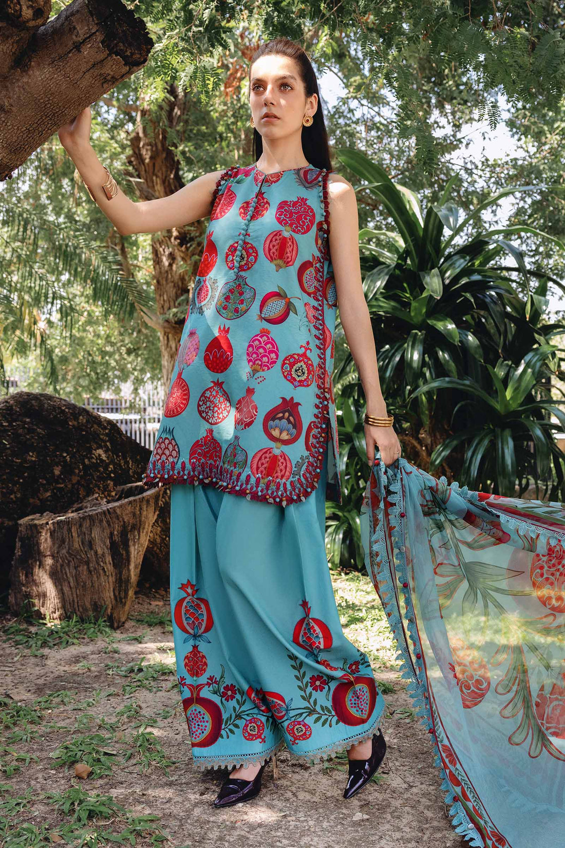 3 Piece Unstitched Embroidered Lawn Suit - Rang-e-Khaas