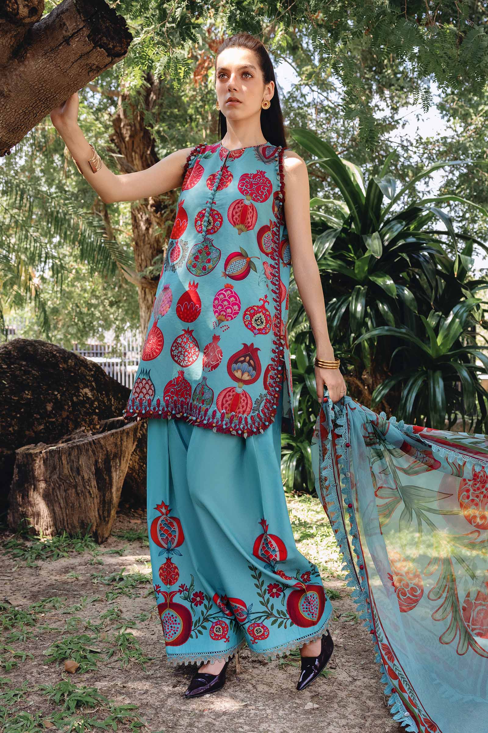 3 Piece Unstitched Embroidered Lawn Suit - Rang-e-Khaas
