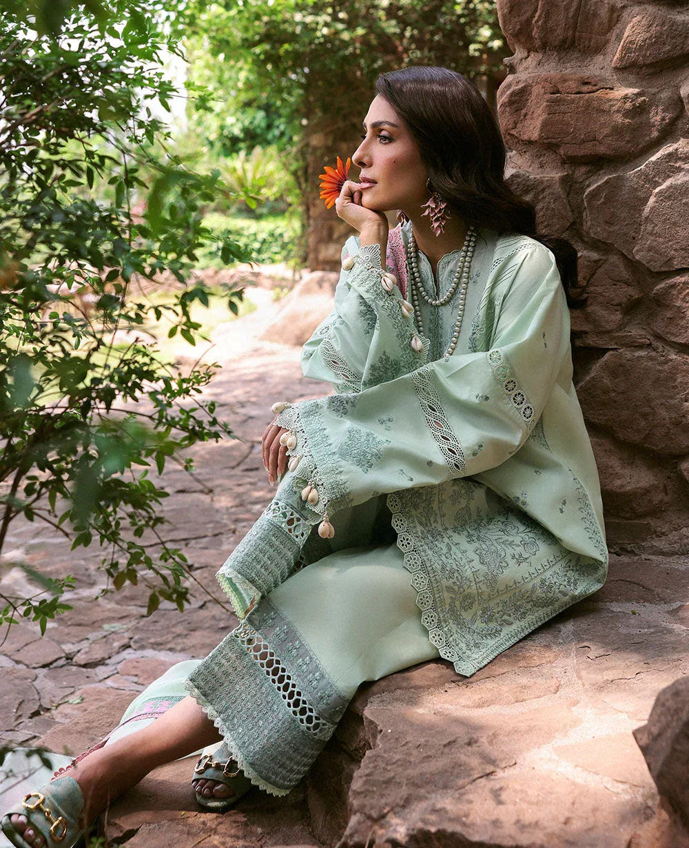 Republic Womenswear | Talia Luxury Lawn 25 | D4-A - Zayli - Rang-e-Khaas