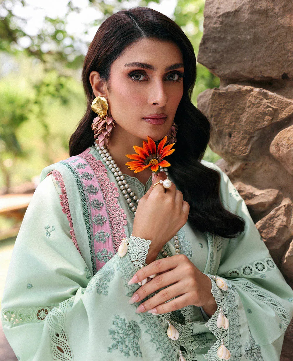 Republic Womenswear | Talia Luxury Lawn 25 | D4-A - Zayli - Rang-e-Khaas