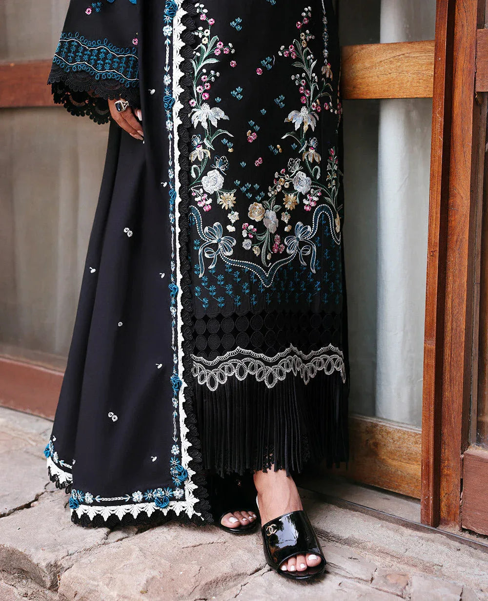 Republic Womenswear | Talia Luxury Lawn 25 | D5-B - Zaraé - Rang-e-Khaas