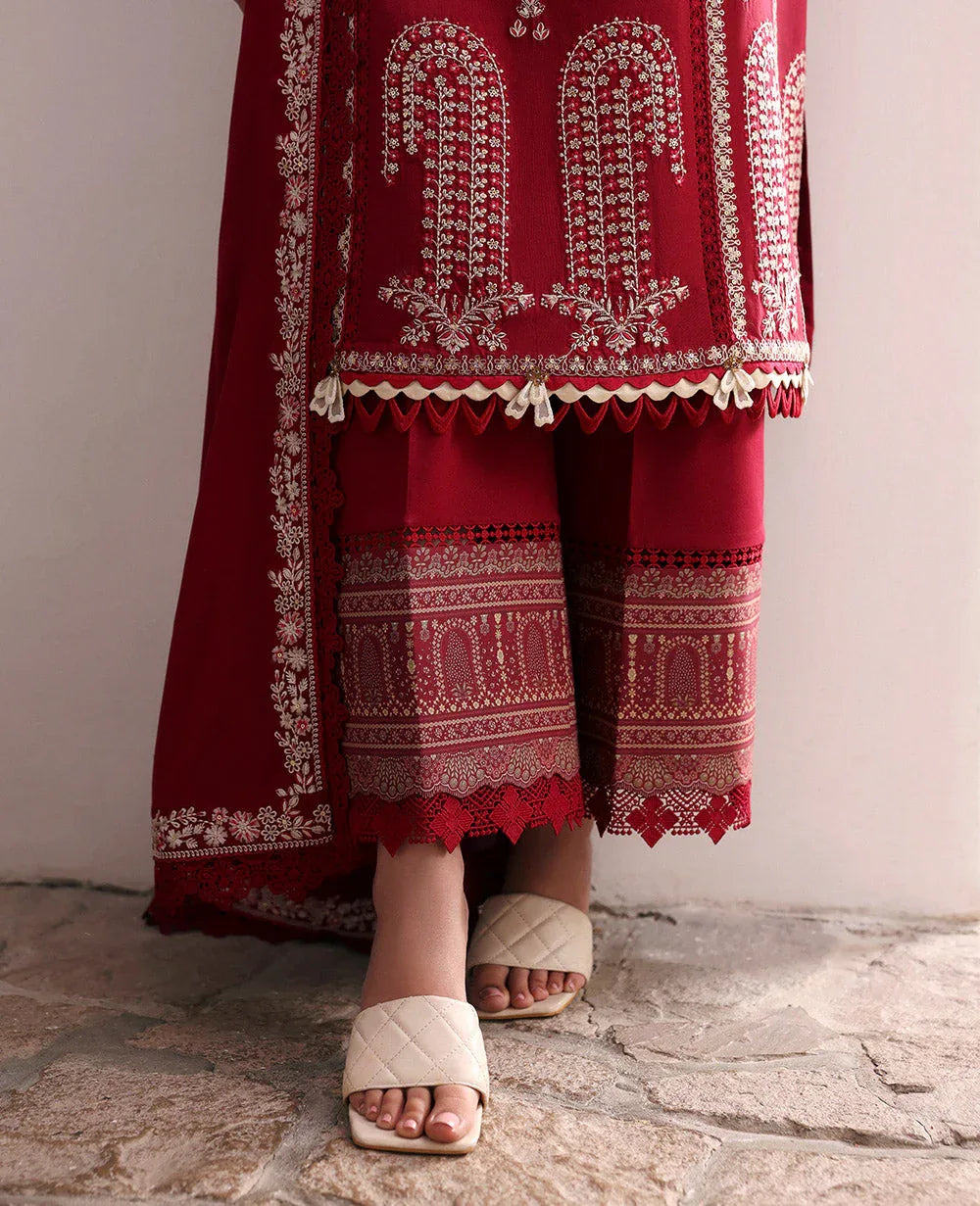 Republic Womenswear | Talia Luxury Lawn 25 | D6-A - Evara - Rang-e-Khaas
