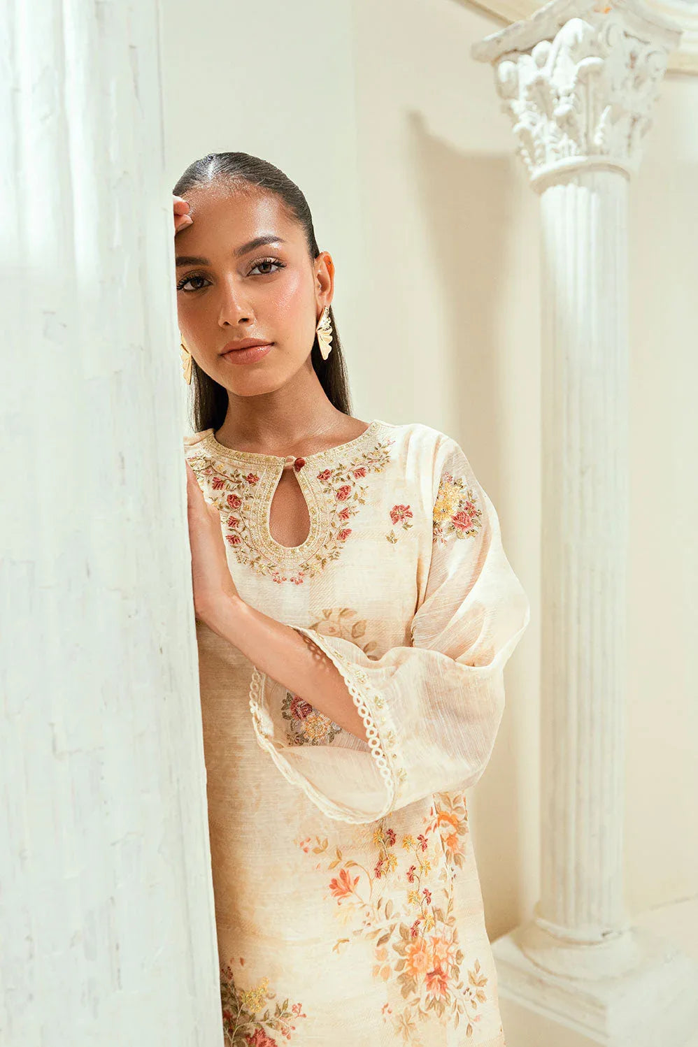 Dhanak | Signature Pret | SS24DA-2586 BEIGE - Rang-e-Khaas