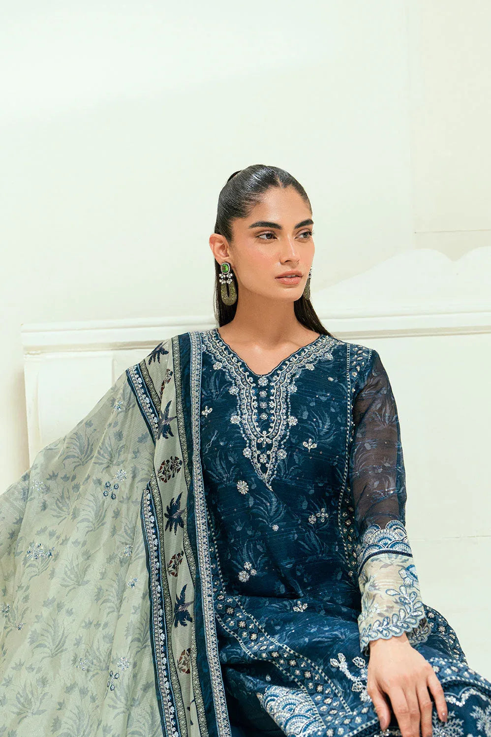 Dhanak | Signature Pret | SS25DA-2695 NAVY BLUE - Rang-e-Khaas