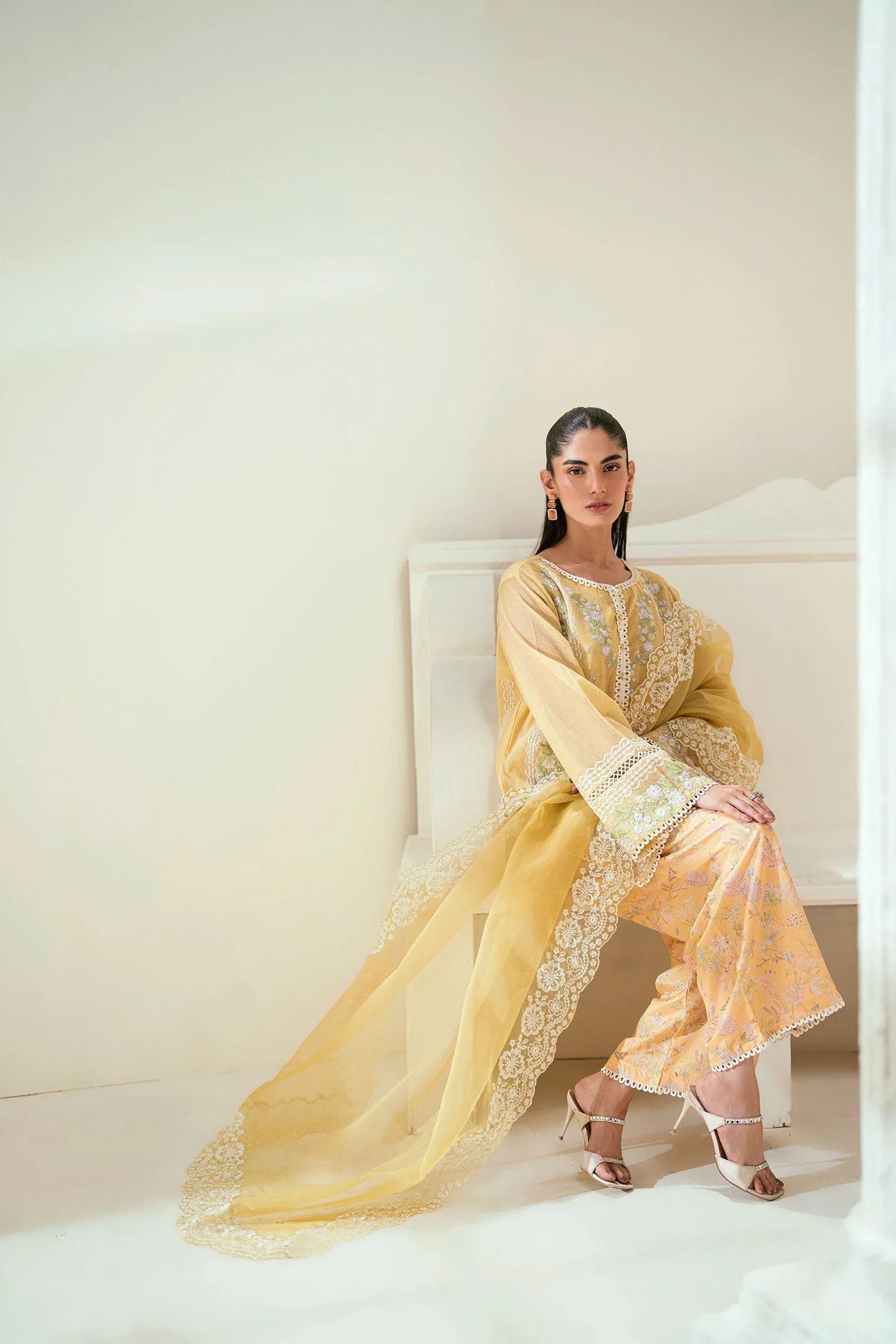 Dhanak | Signature Pret | SS25DA-2741 YELLOW - Rang-e-Khaas