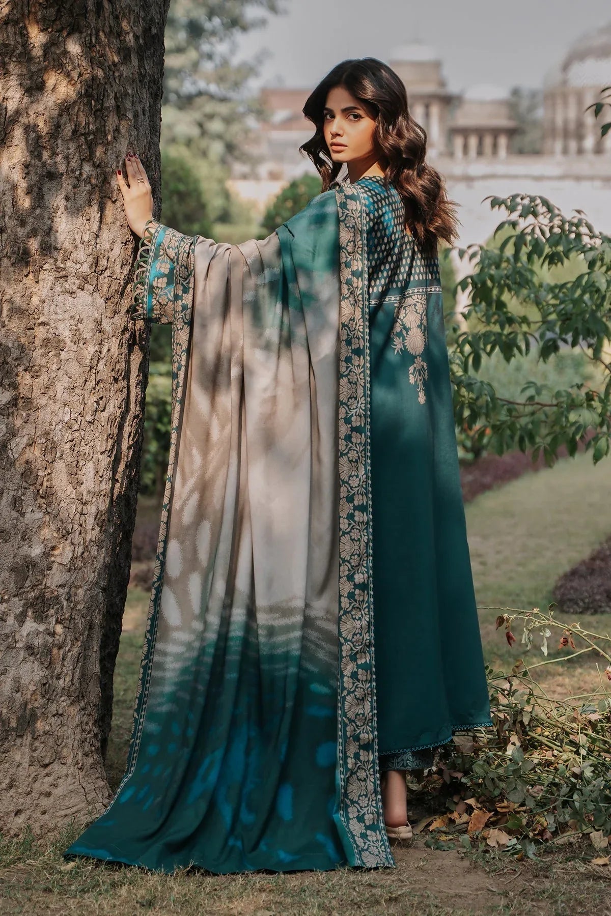 Charizma | Winter Collection | DSCW5-25 - Rang-e-Khaas