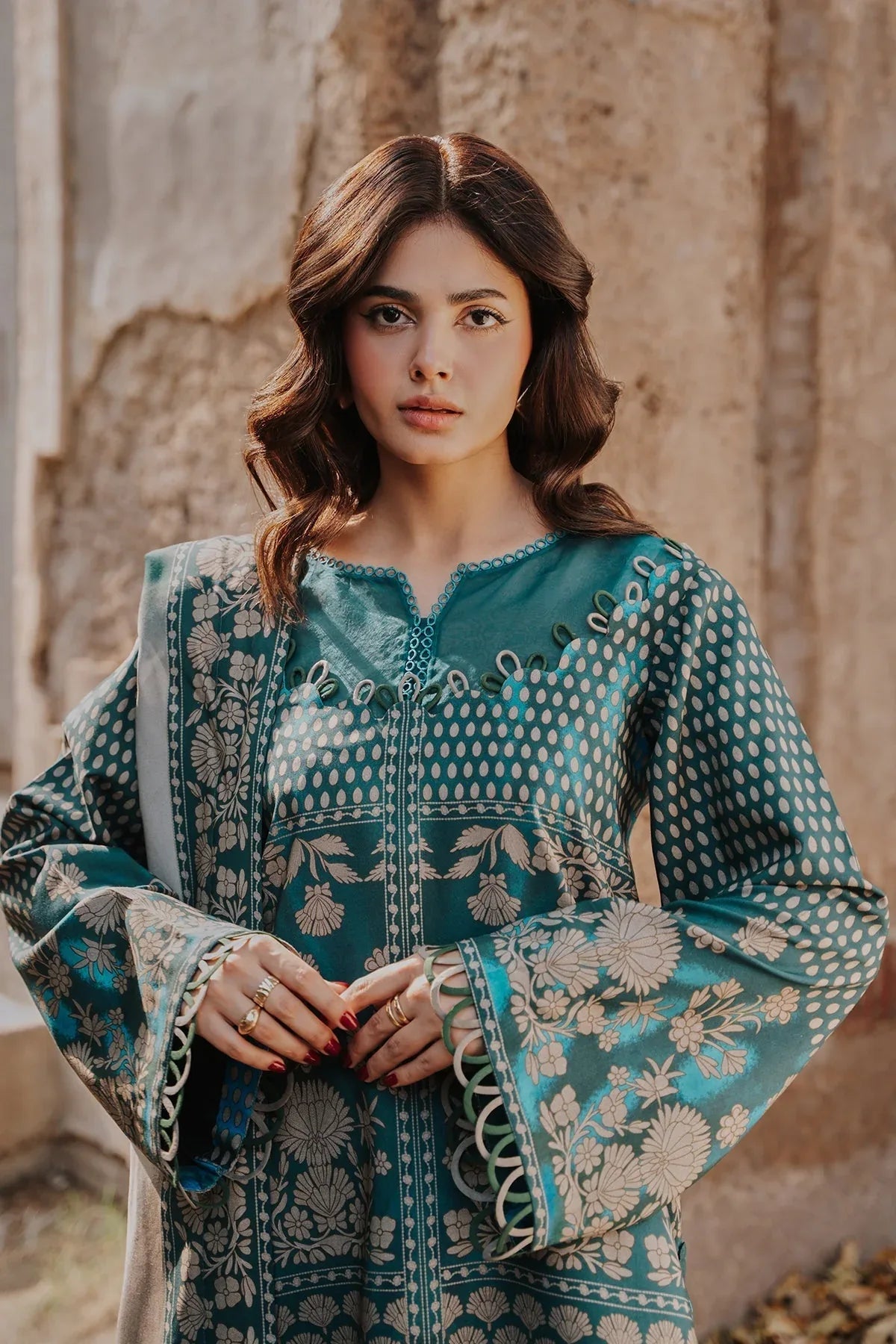 Charizma | Winter Collection | DSCW5-25 - Rang-e-Khaas