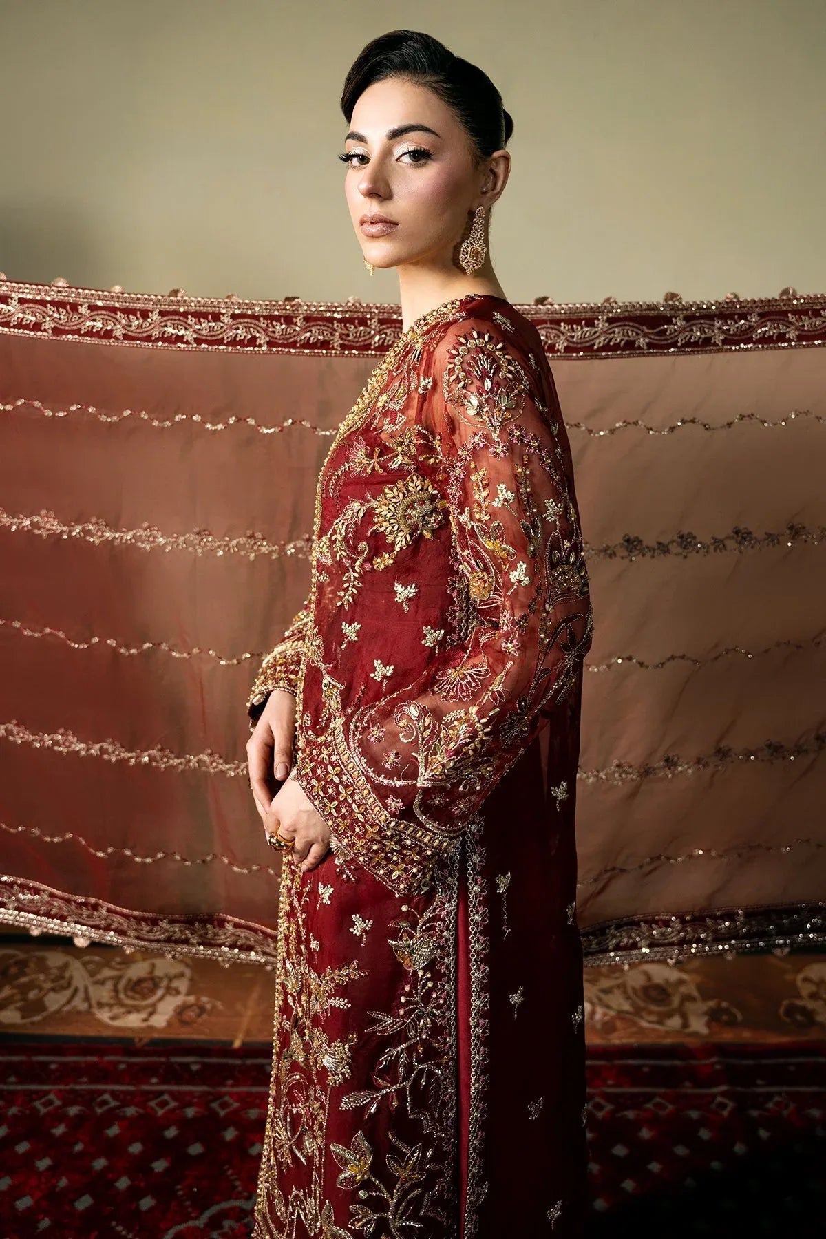 Mina Kashif | Kahani Formals | Serika - Rang-e-Khaas