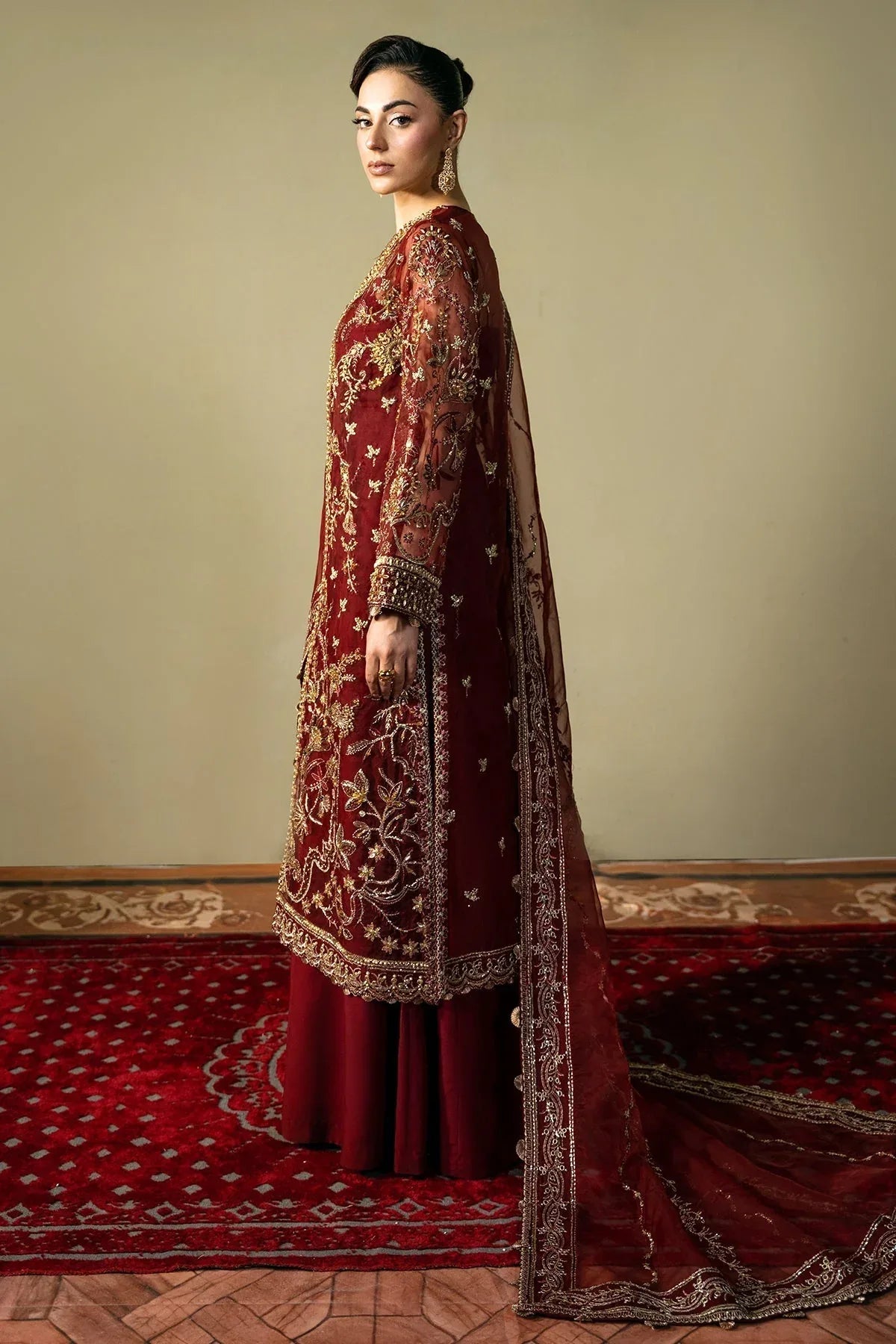 Mina Kashif | Kahani Formals | Serika - Rang-e-Khaas