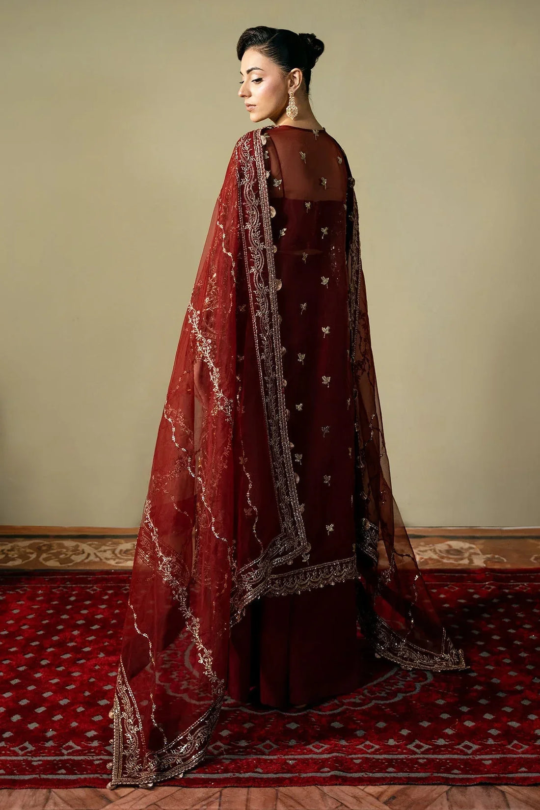 Mina Kashif | Kahani Formals | Serika - Rang-e-Khaas