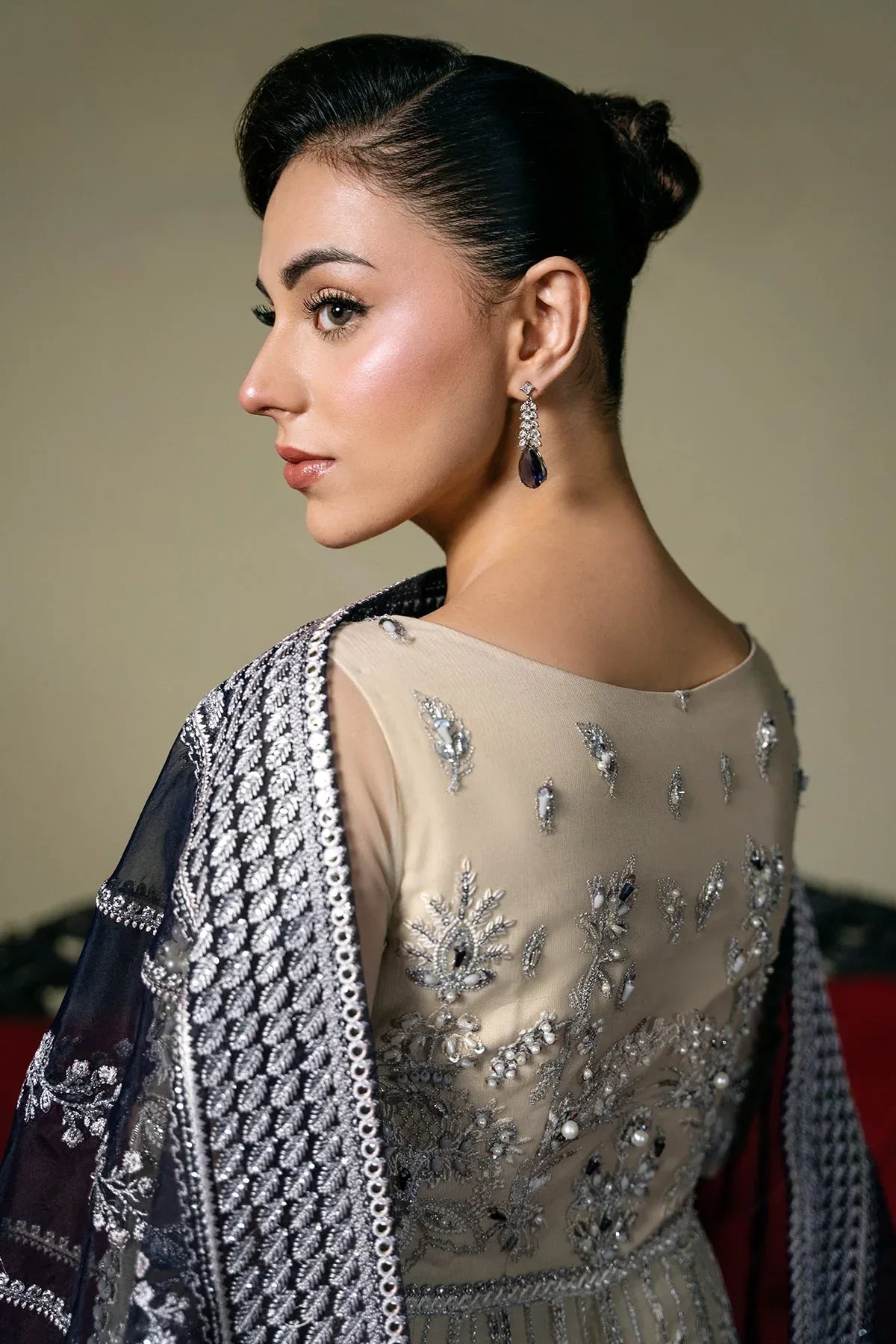 Mina Kashif | Kahani Formals | Araish - Rang-e-Khaas