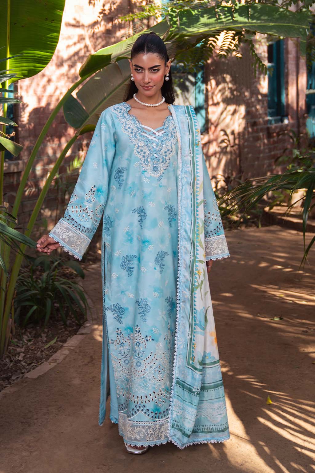 Neeshay | Summer Lines Printkari 25 | SKY-WAVE - Rang-e-Khaas