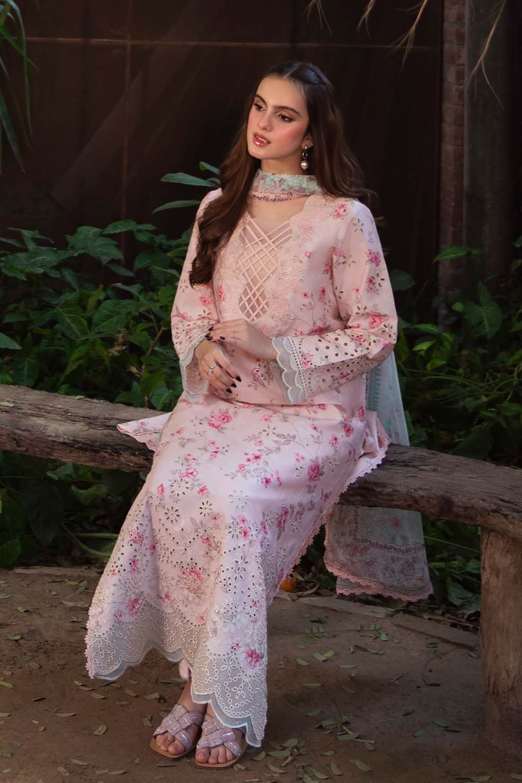 Neeshay | Summer Lines Printkari 25 | PECHE - Rang-e-Khaas